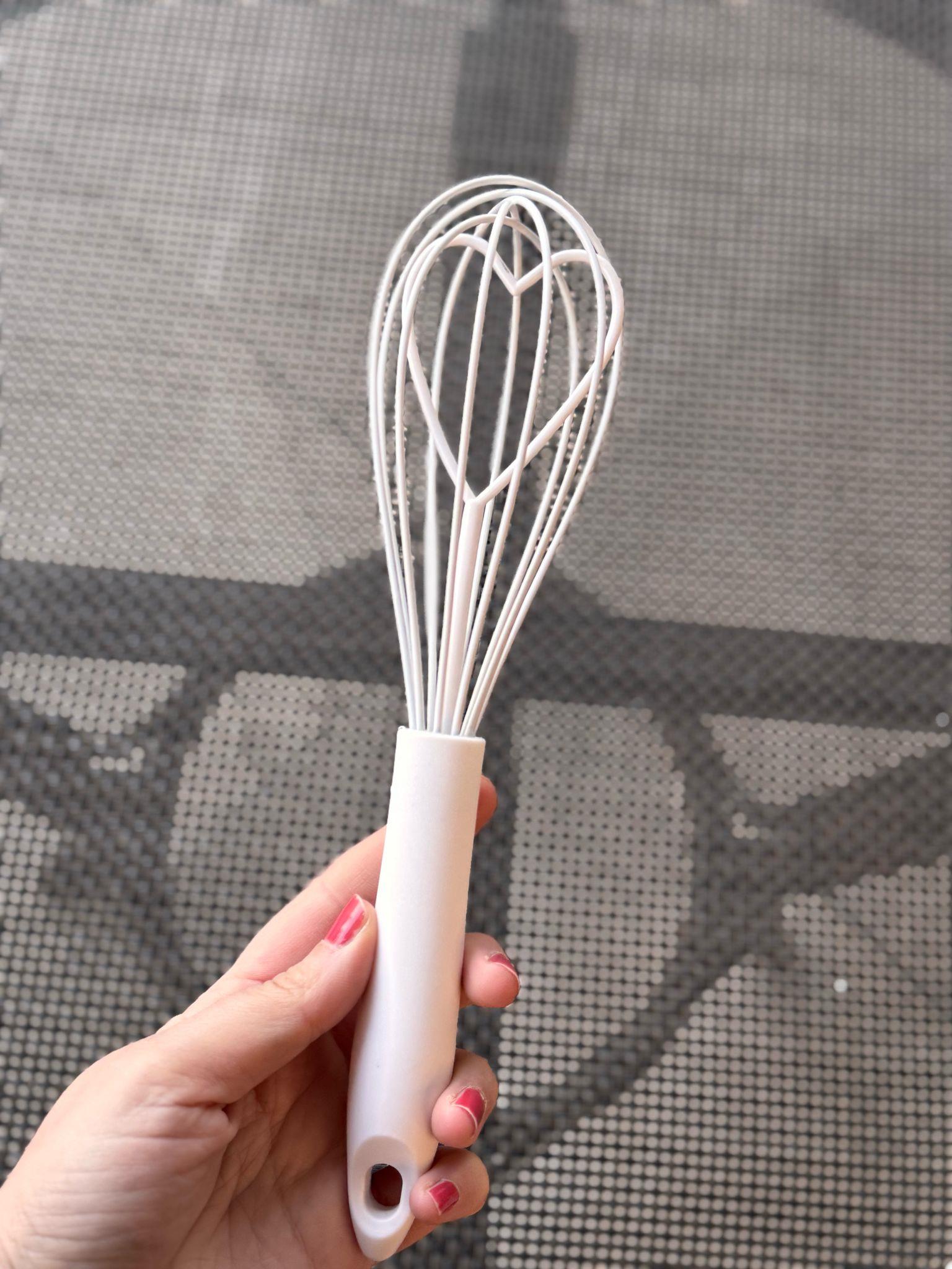 Beyaz Kalpli Silikon Çırpıcı - 26 cm / 1 Adet