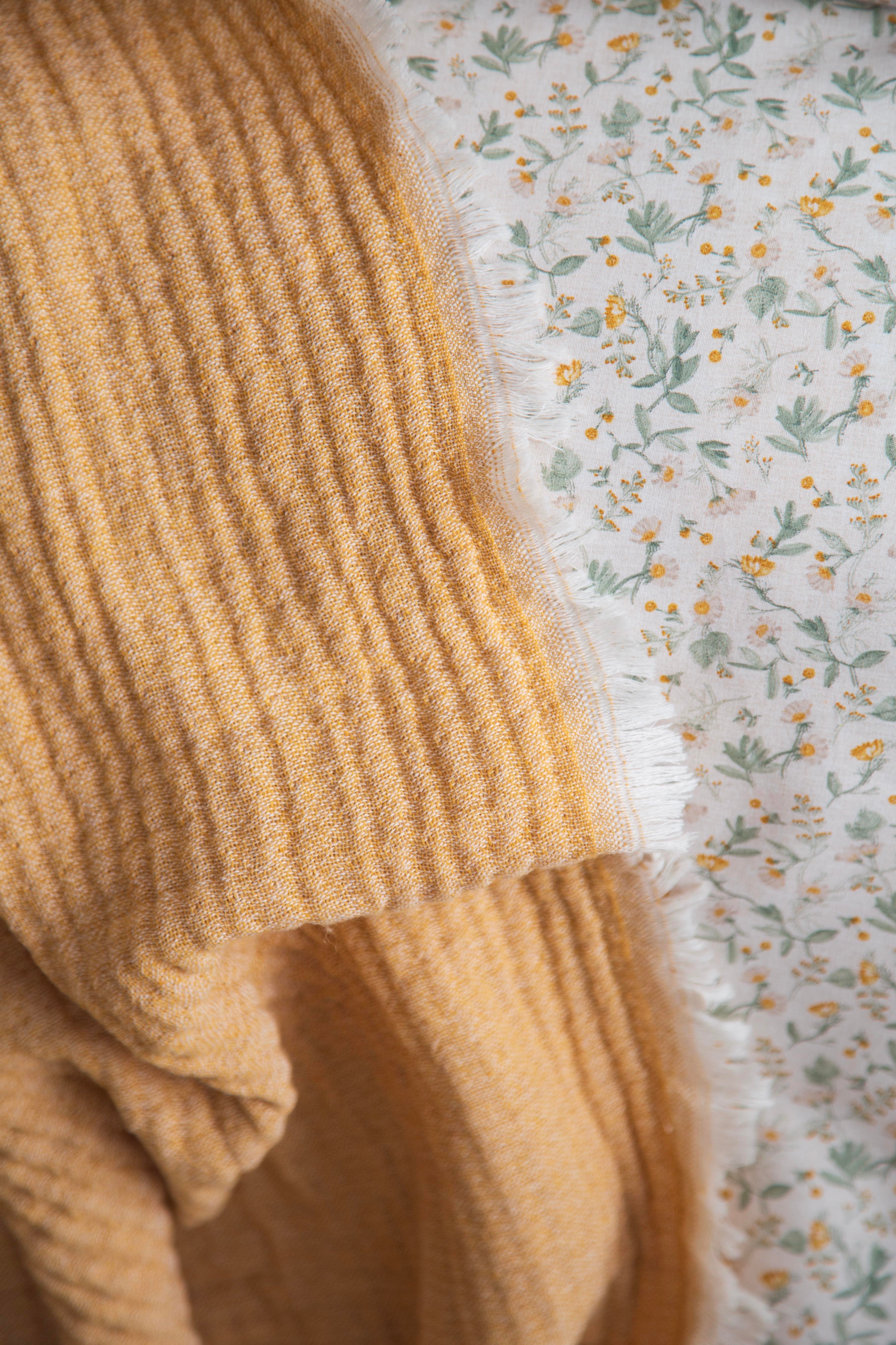 Çift Kişilik Müslin Yatak Örtülü Nevresim Takımı Sage Hardal