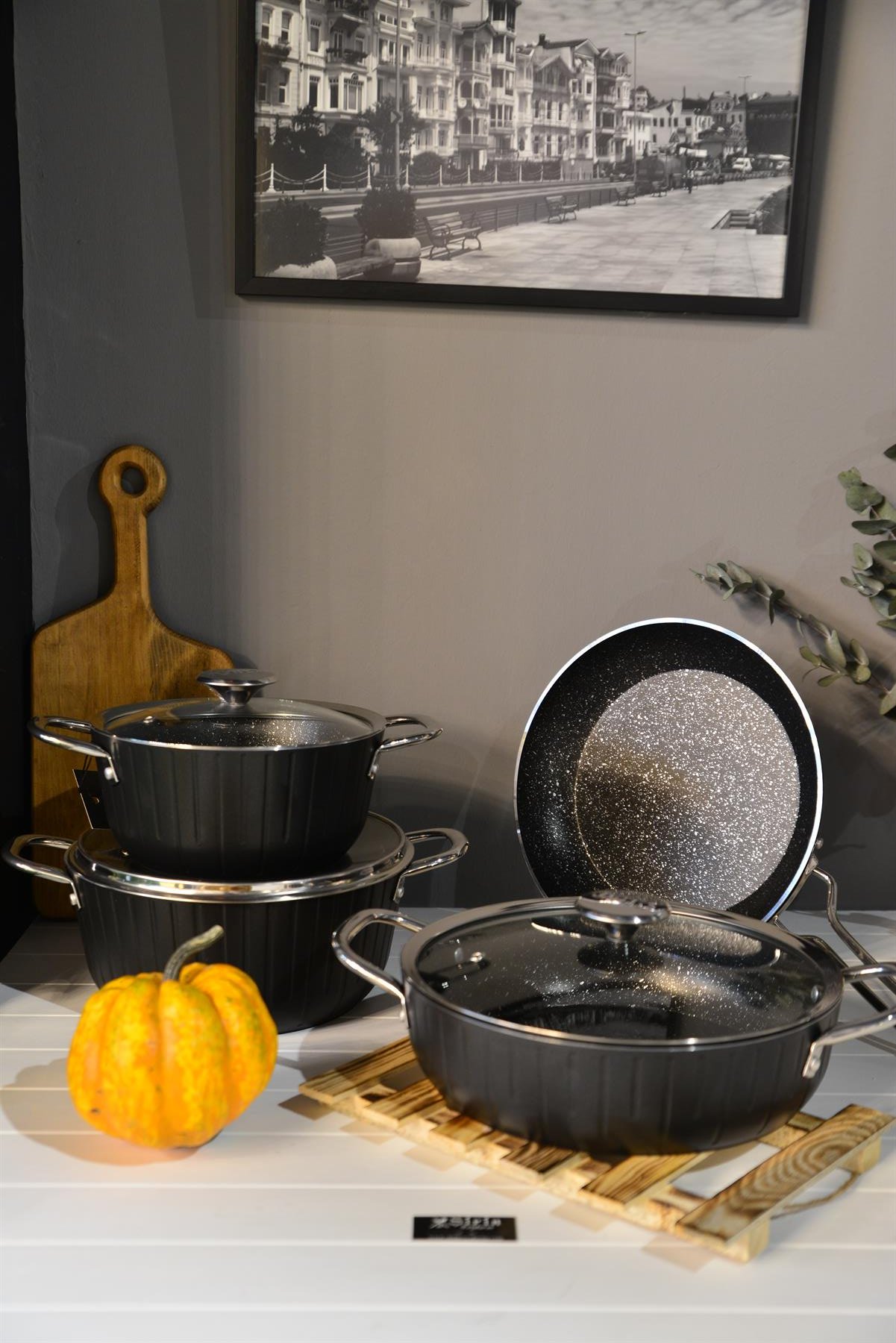 Colonna 7 Parça Granit Tencere Seti Siyah