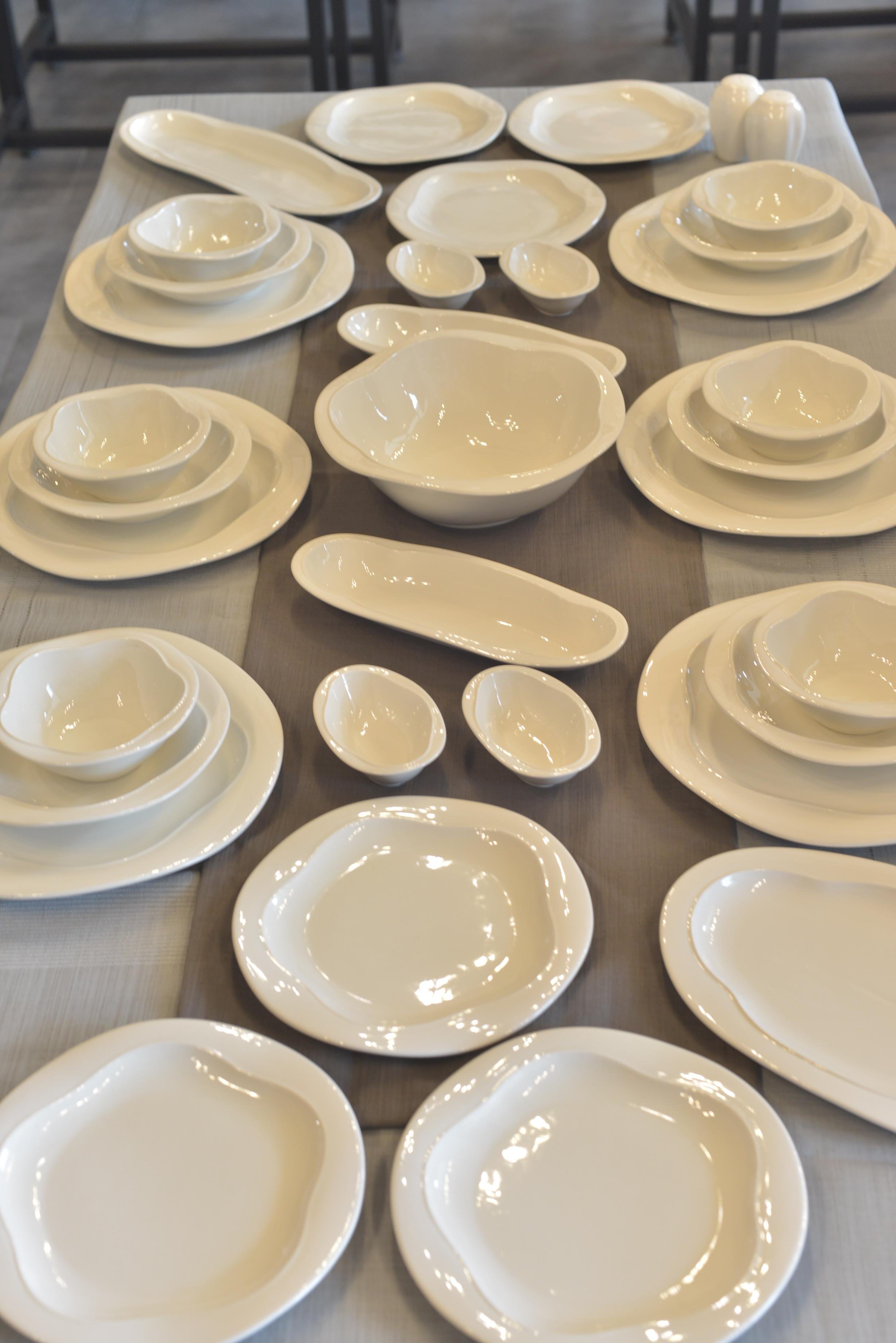 Eris 6 Kişilik 35 Parça Porselen Yemek Takımı