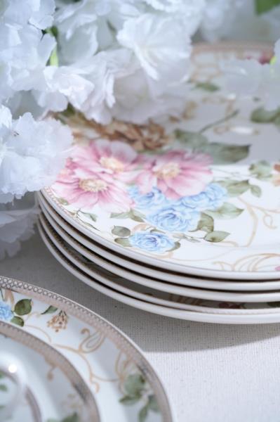 Freya Porselen 6 Kişilik 19 Parça Pasta Seti