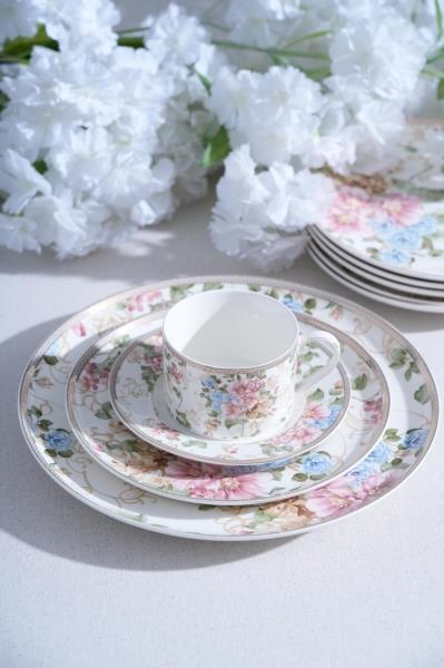 Freya Porselen 6 Kişilik 19 Parça Pasta Seti