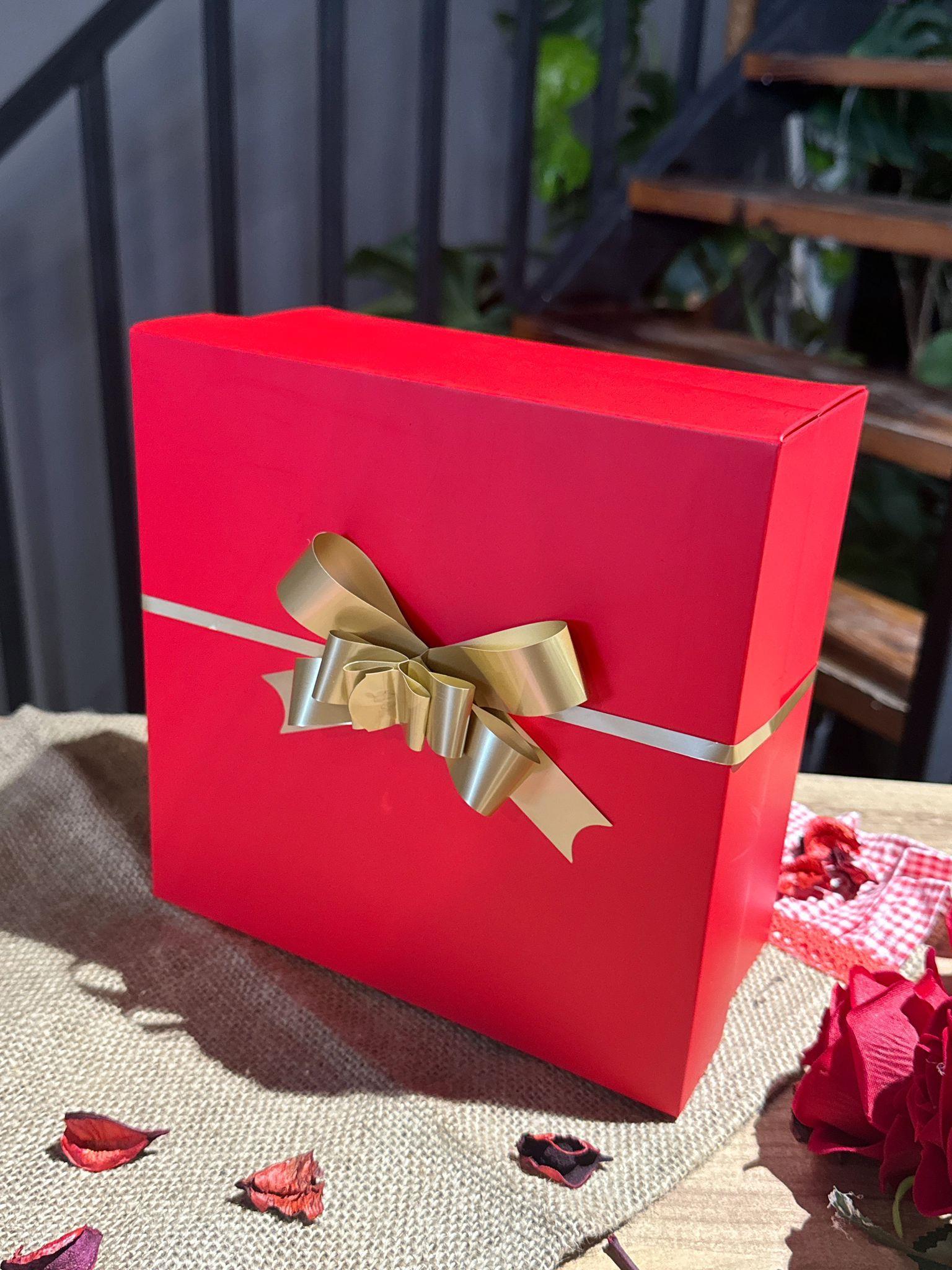 Hediyelik Özel İsim Yazılı Stanley Aerolight Transit Mug 0,35 Lt. Hediyelik Set