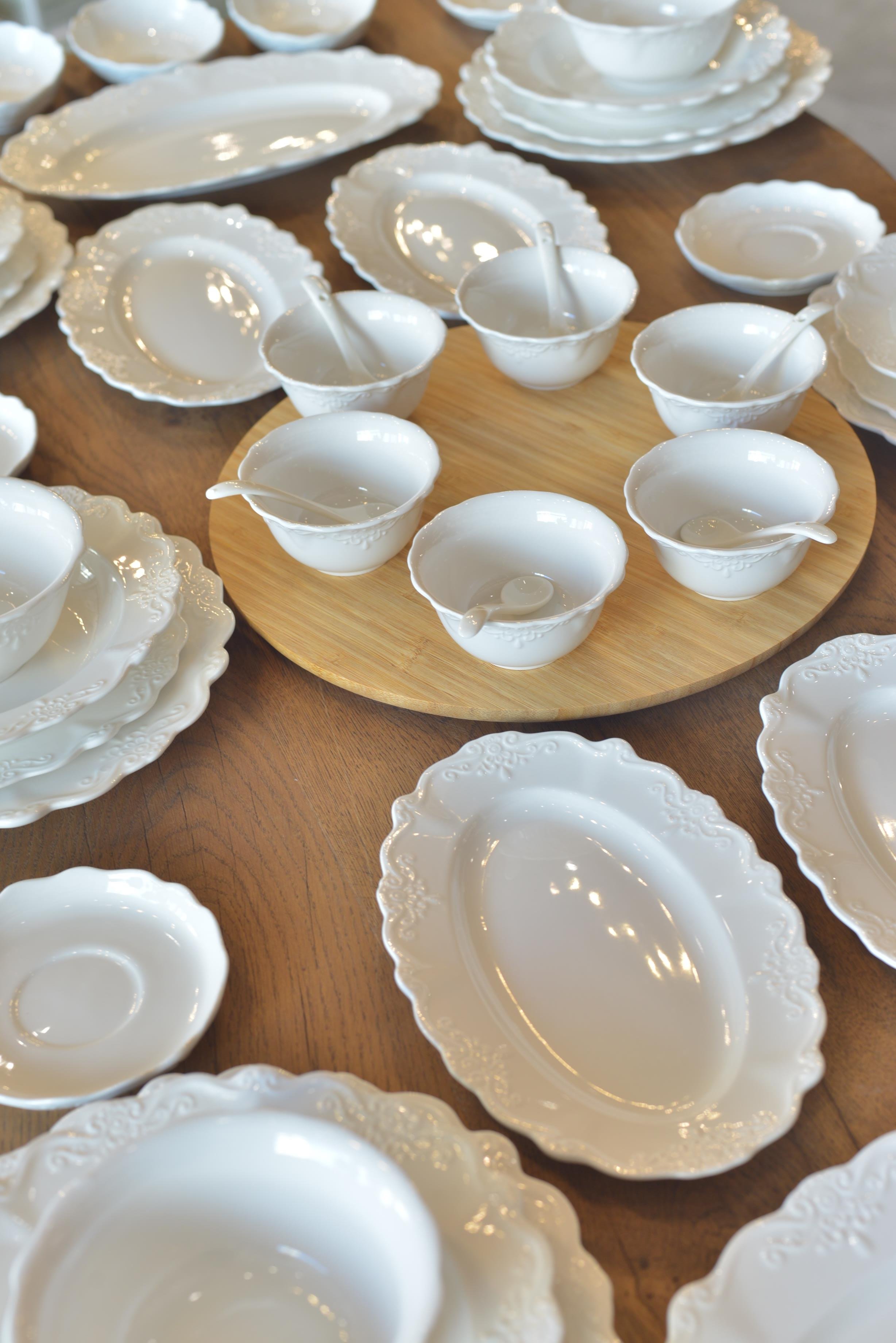 King 6 Kişilik 55 Parça Porselen Yemek Takımı