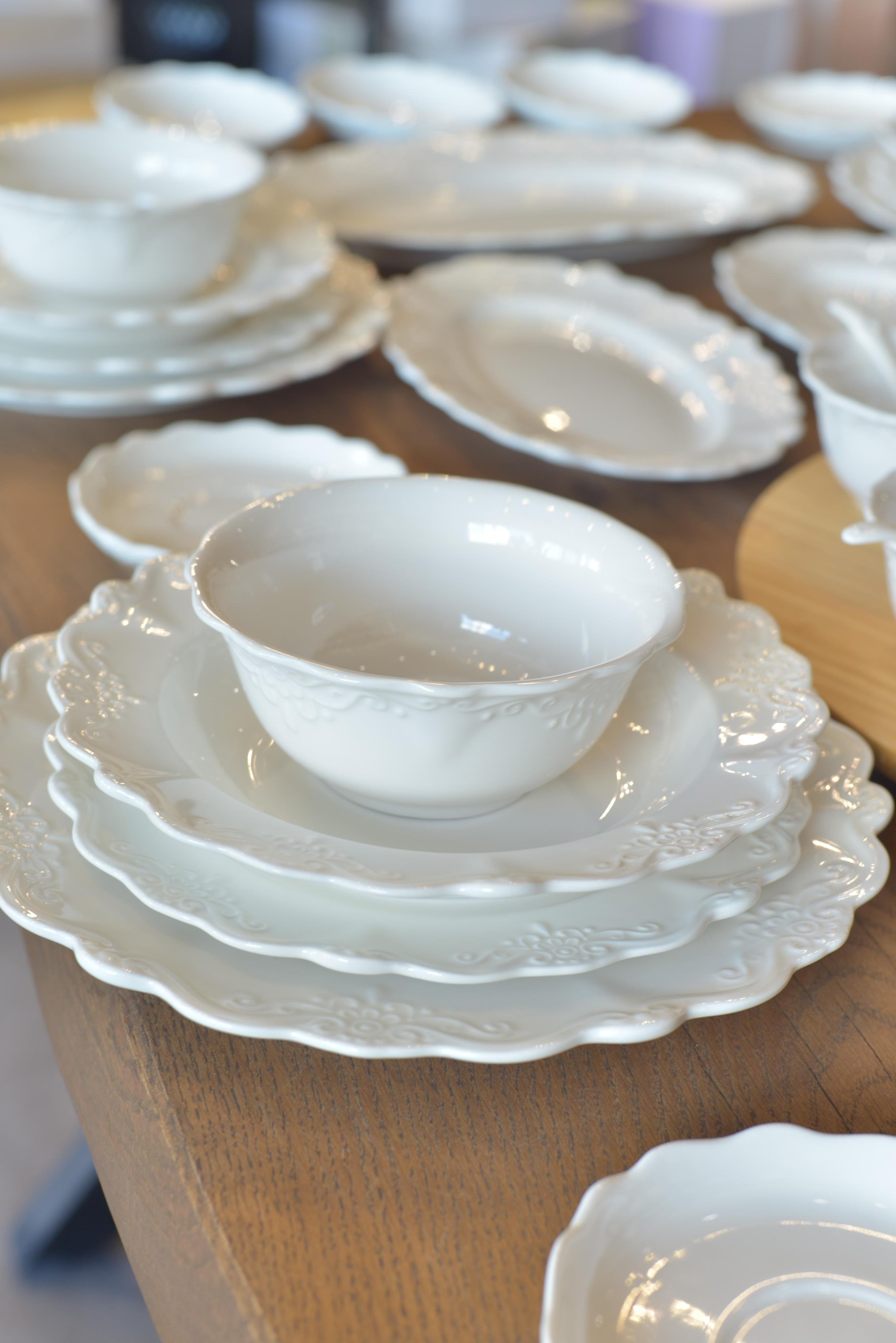 King 6 Kişilik 55 Parça Porselen Yemek Takımı