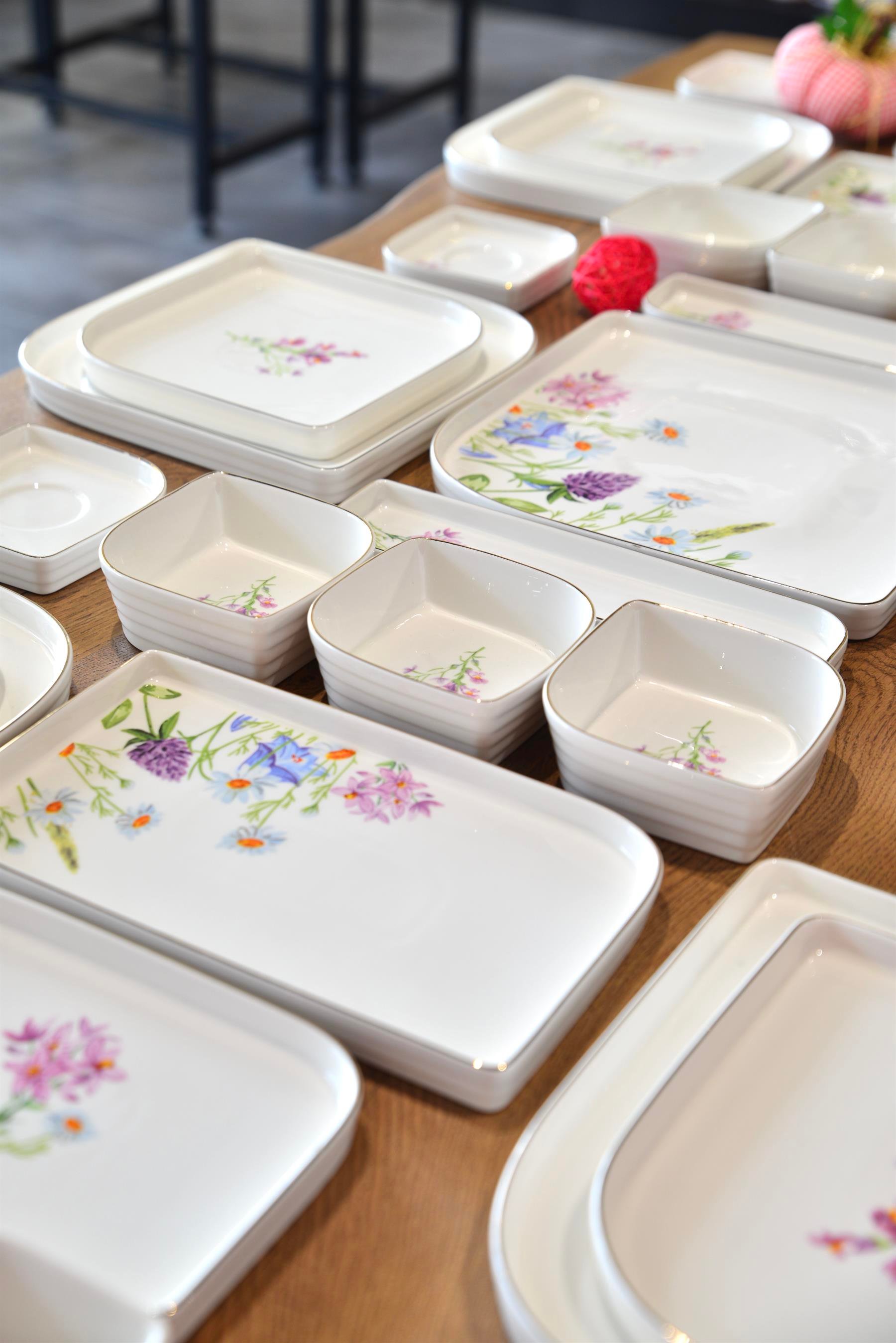 Lilian Bahar 46 Parça Porselen Kahvaltı Takımı