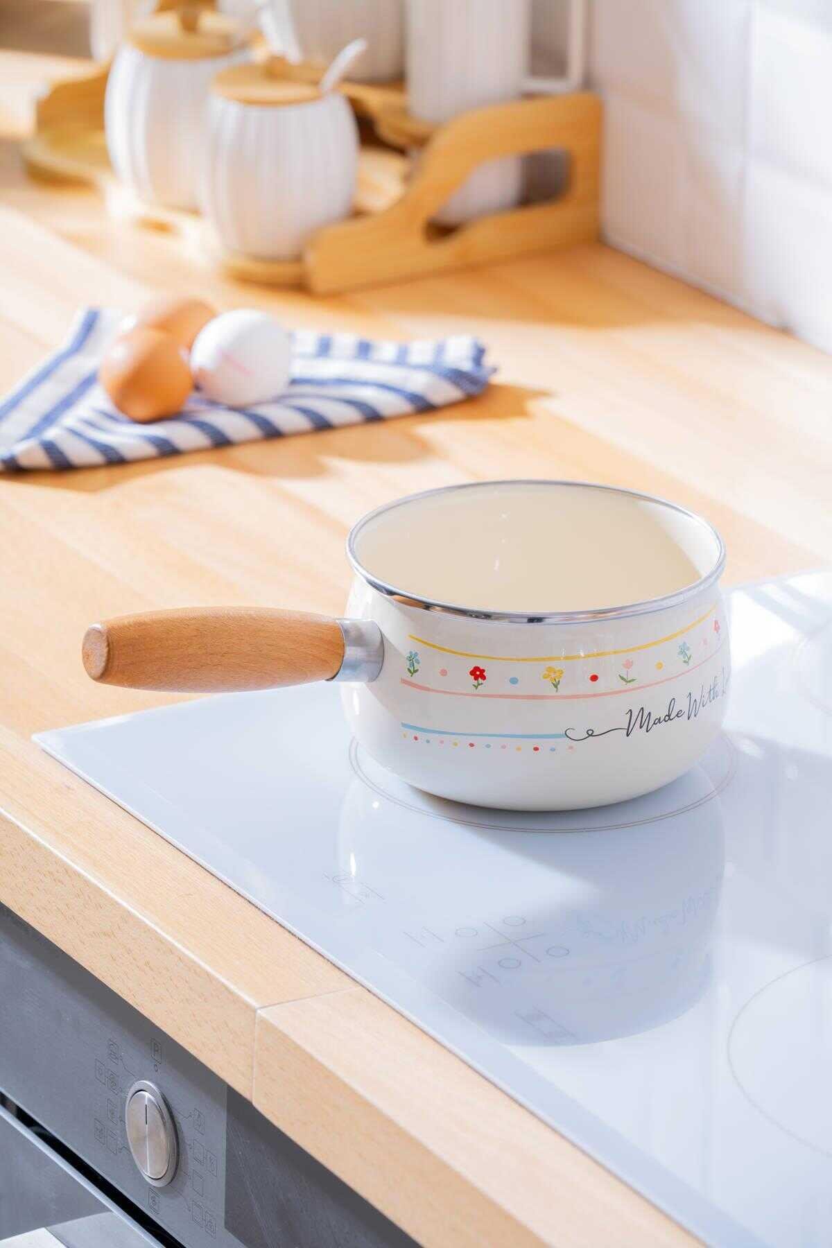 Made With Love Emaye Sütlük / Sosluk - 14 cm