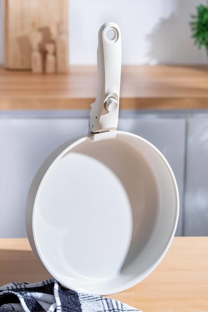 Masterkoch Tak & Çıkar Saplı Tava - 24 cm