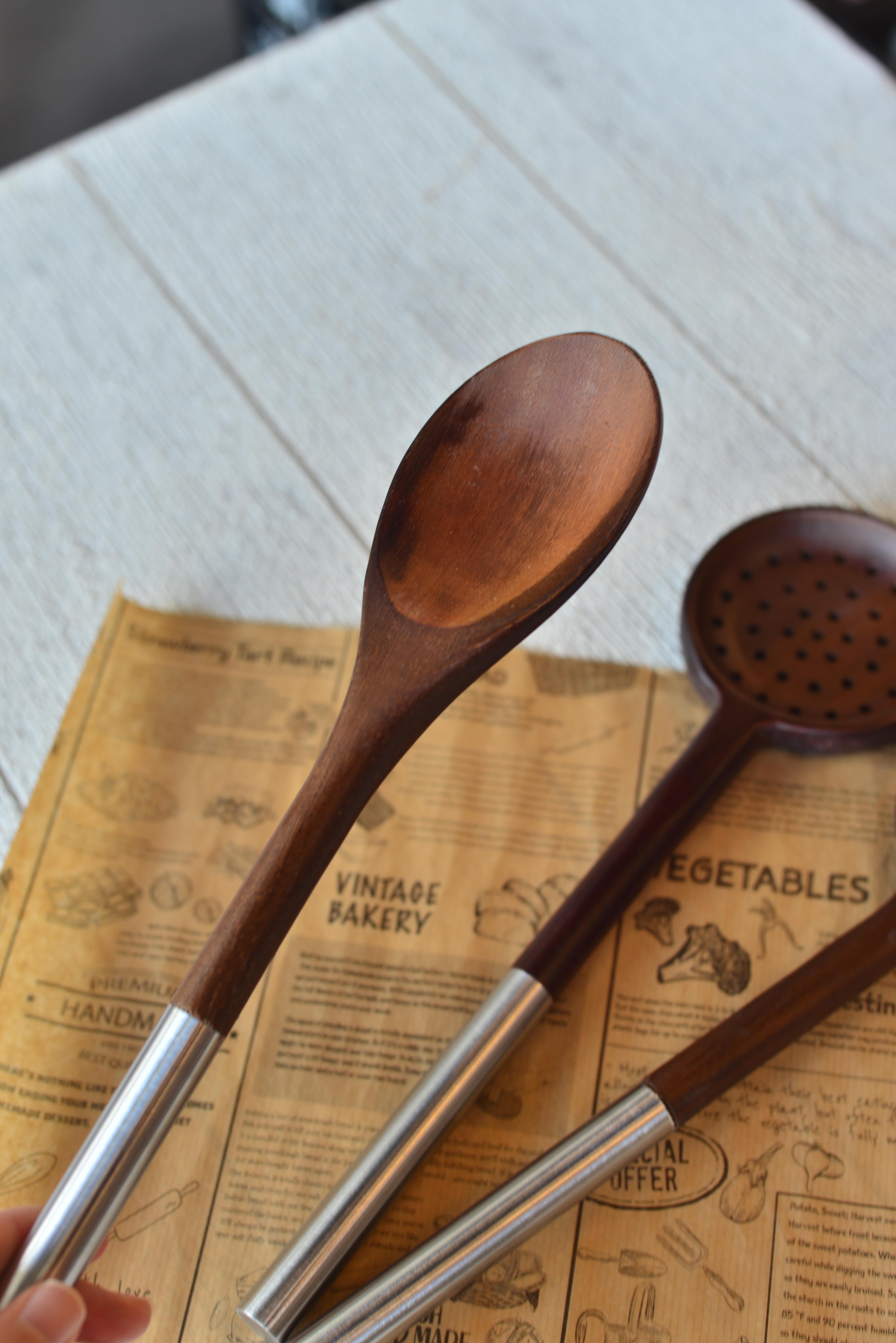 Metal Saplı Akasya Kaşık - Kevgir - Spatula 3 lü Set