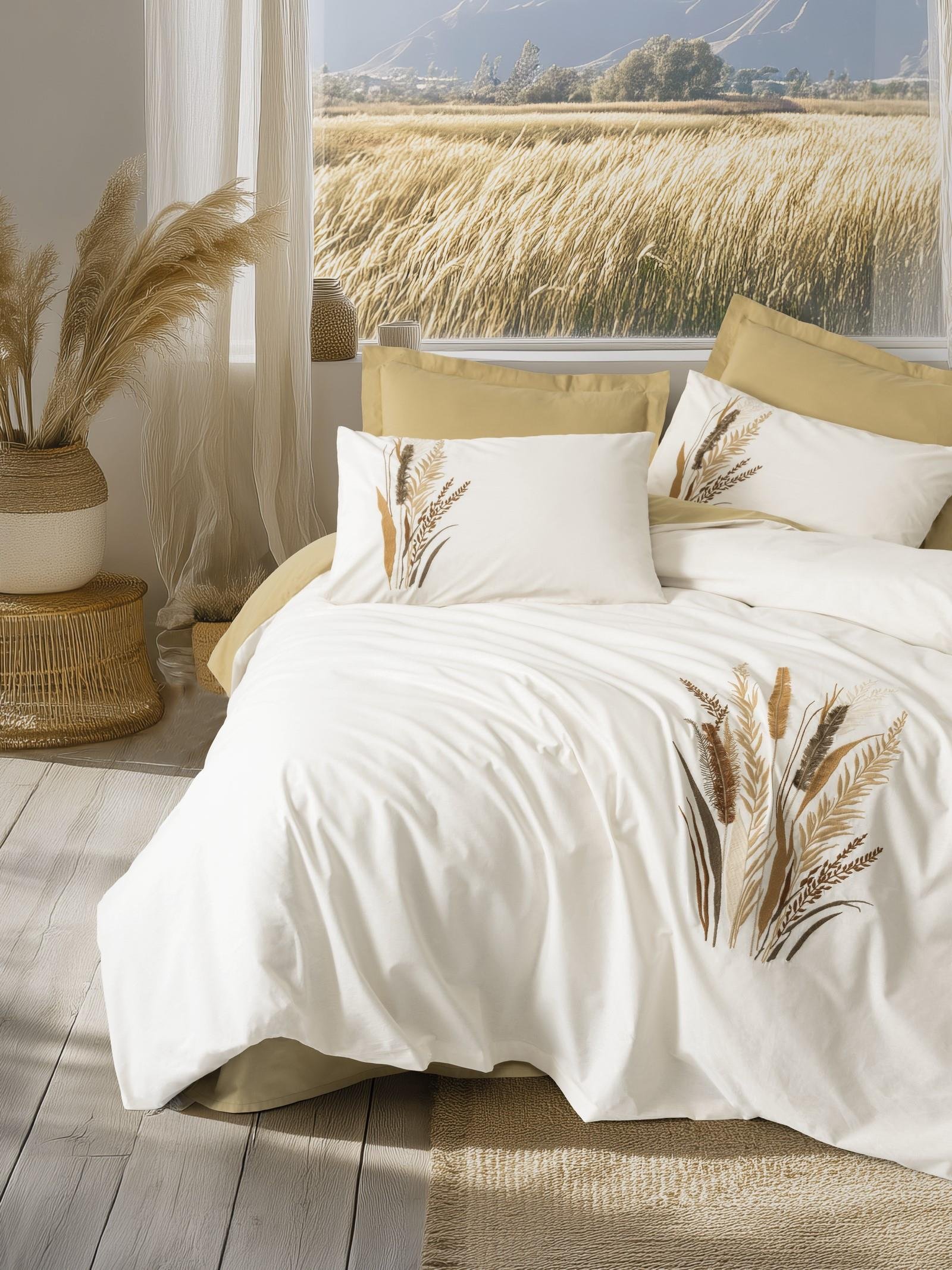 Nakışlı Ranforce Çift Kişilik Nevresim Takımı Alvora Hardal