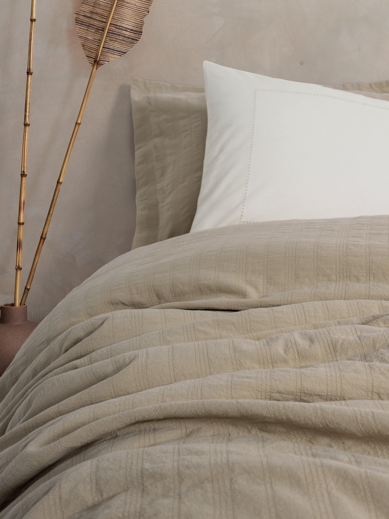 Natura Çift Kişilik Yatak Örtüsü/Pike Takımı Vilo Bej