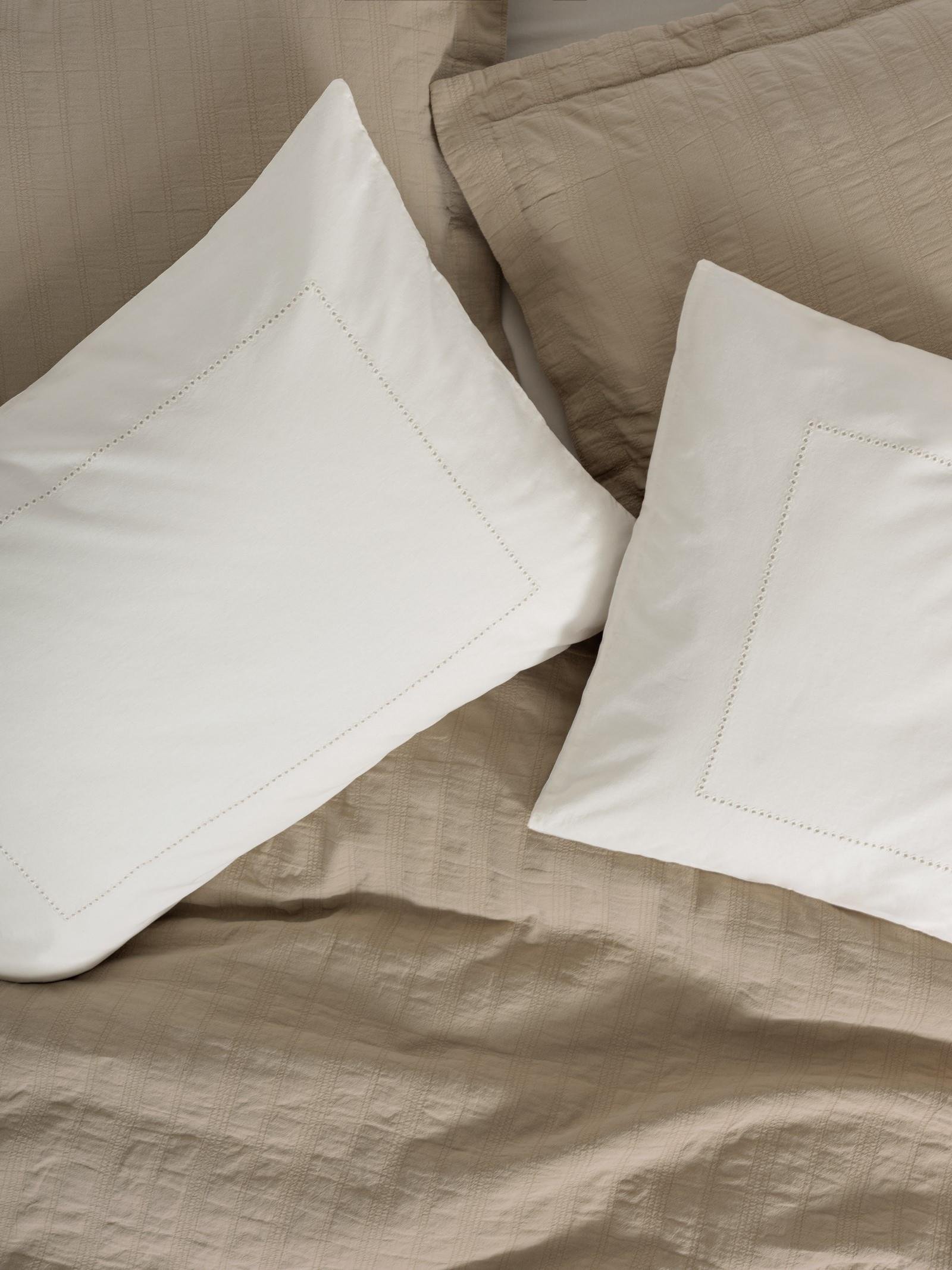 Natura Çift Kişilik Yatak Örtüsü/Pike Takımı Vilo Bej