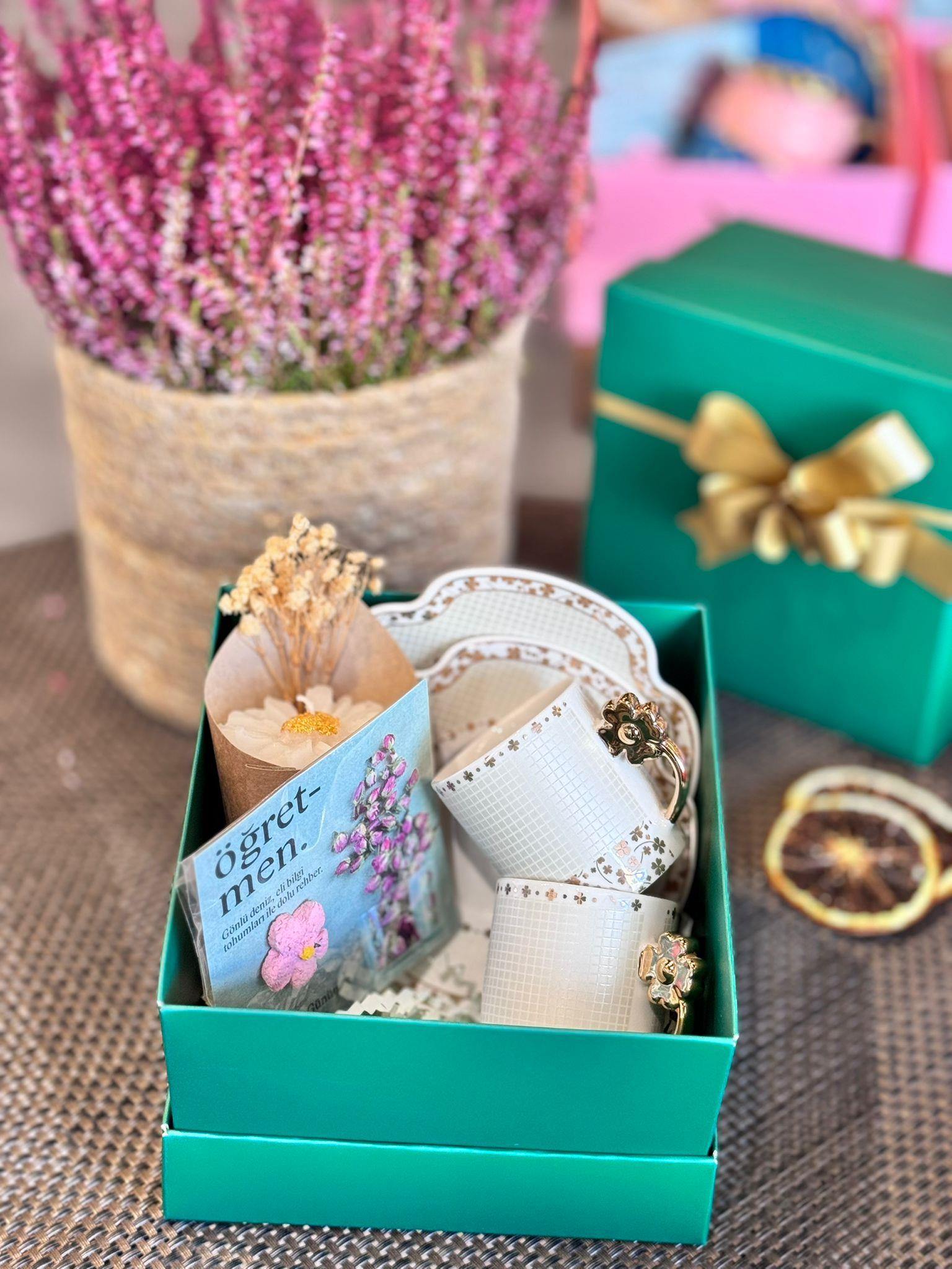 Öğretmenler Günü Özel 2 Kişilik Porselen Kahve Fincanı Takımı - 90 ml