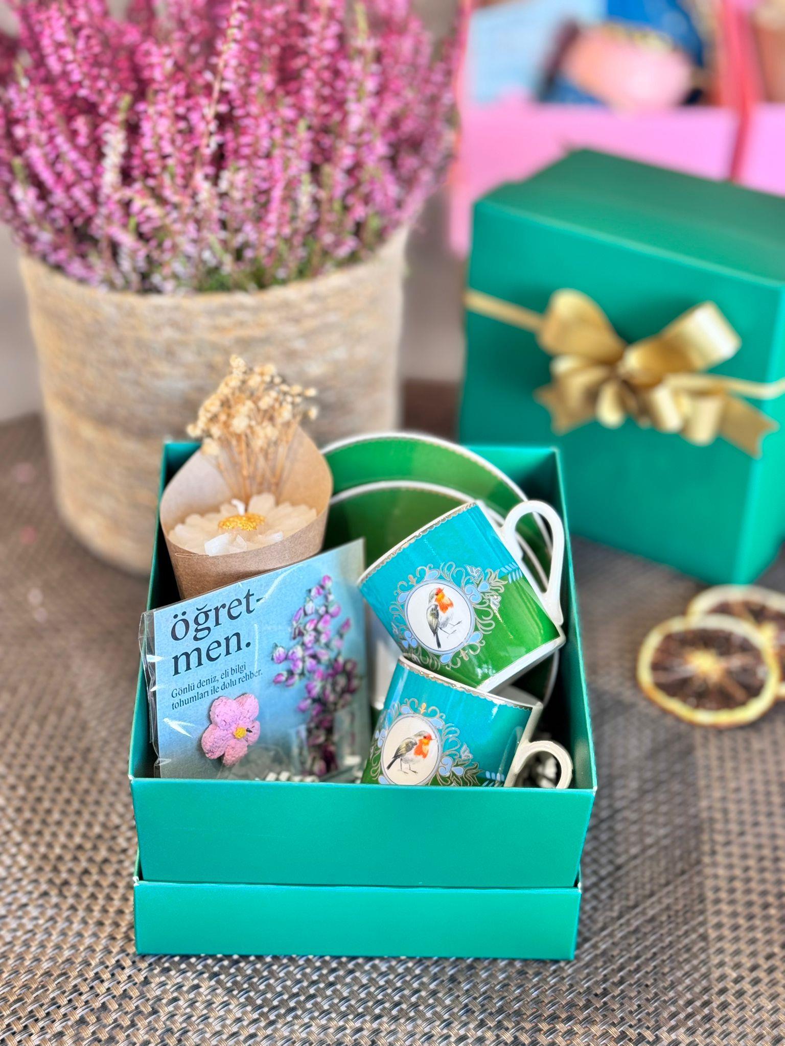 Öğretmenler Günü Özel 2 Kişilik Porselen Kahve Fincanı Takımı - 90 ml