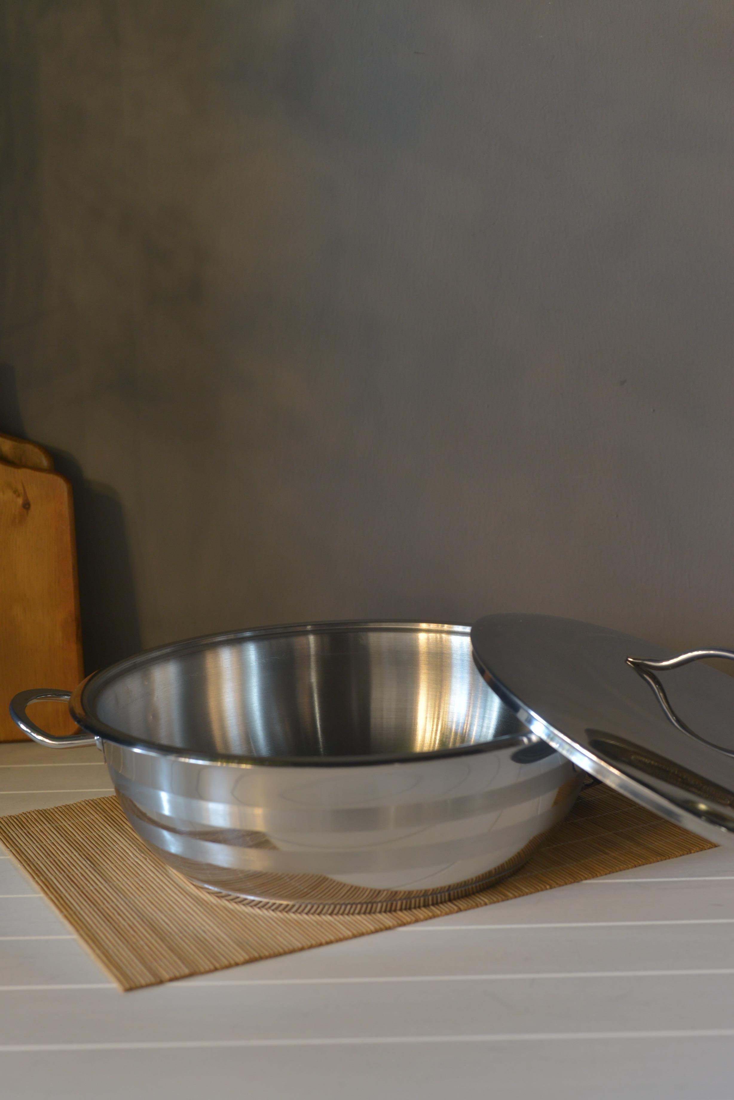 OMS Basık Çelik Tencere - 30 cm