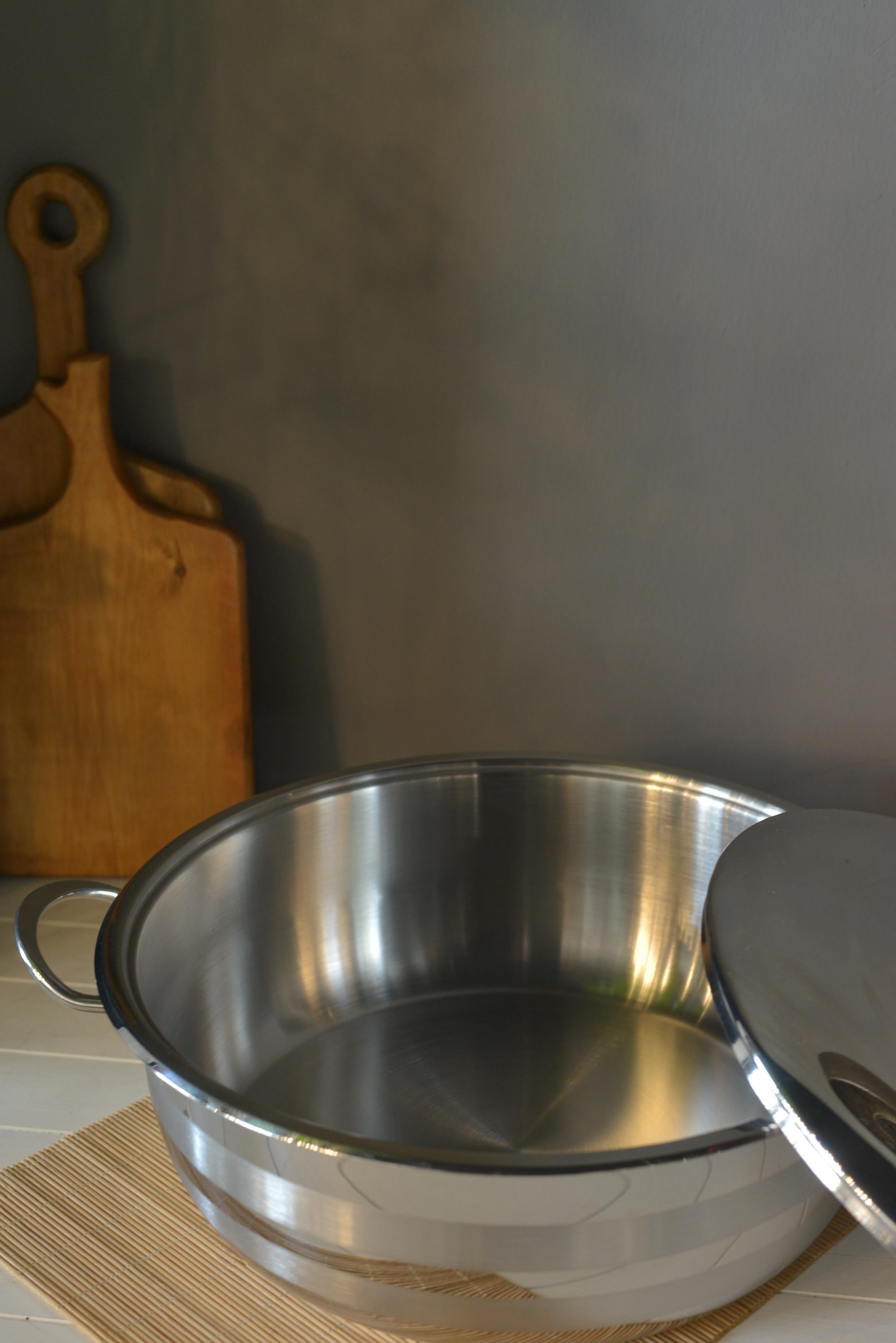 OMS Basık Çelik Tencere - 32 cm