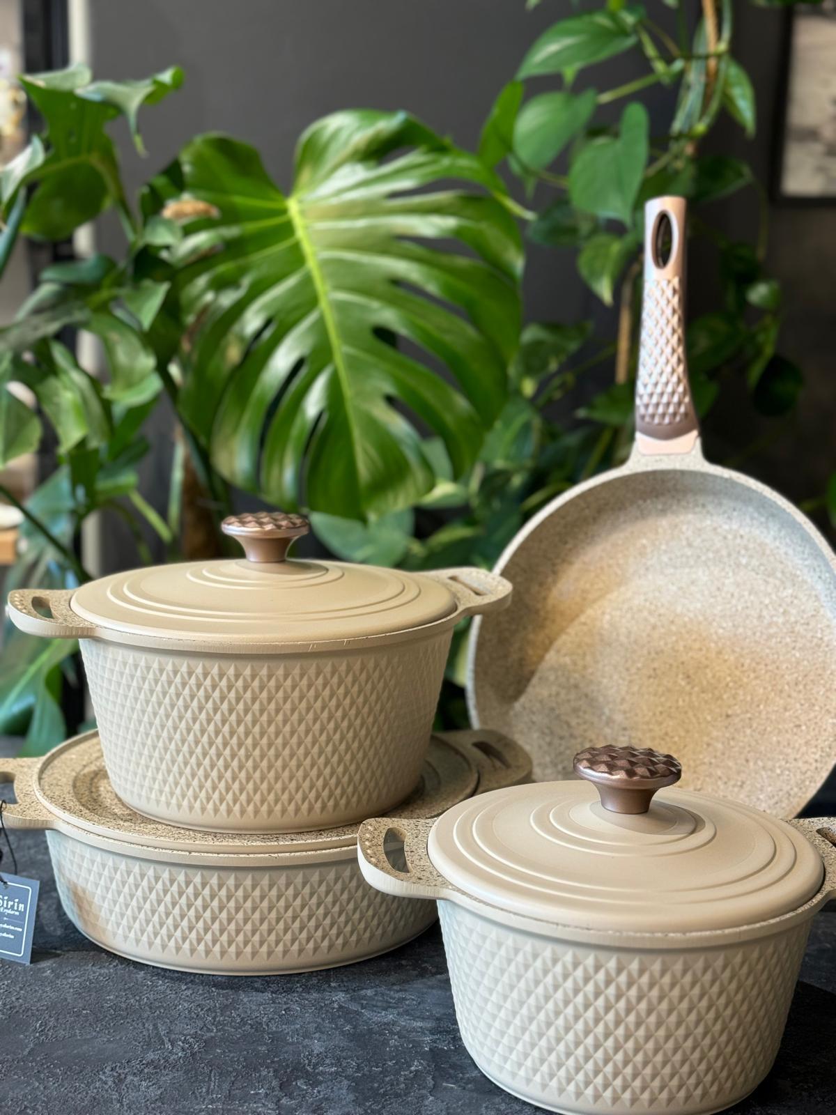 Oms Triana Krem 7 Parça Döküm Biogranit Tencere Seti