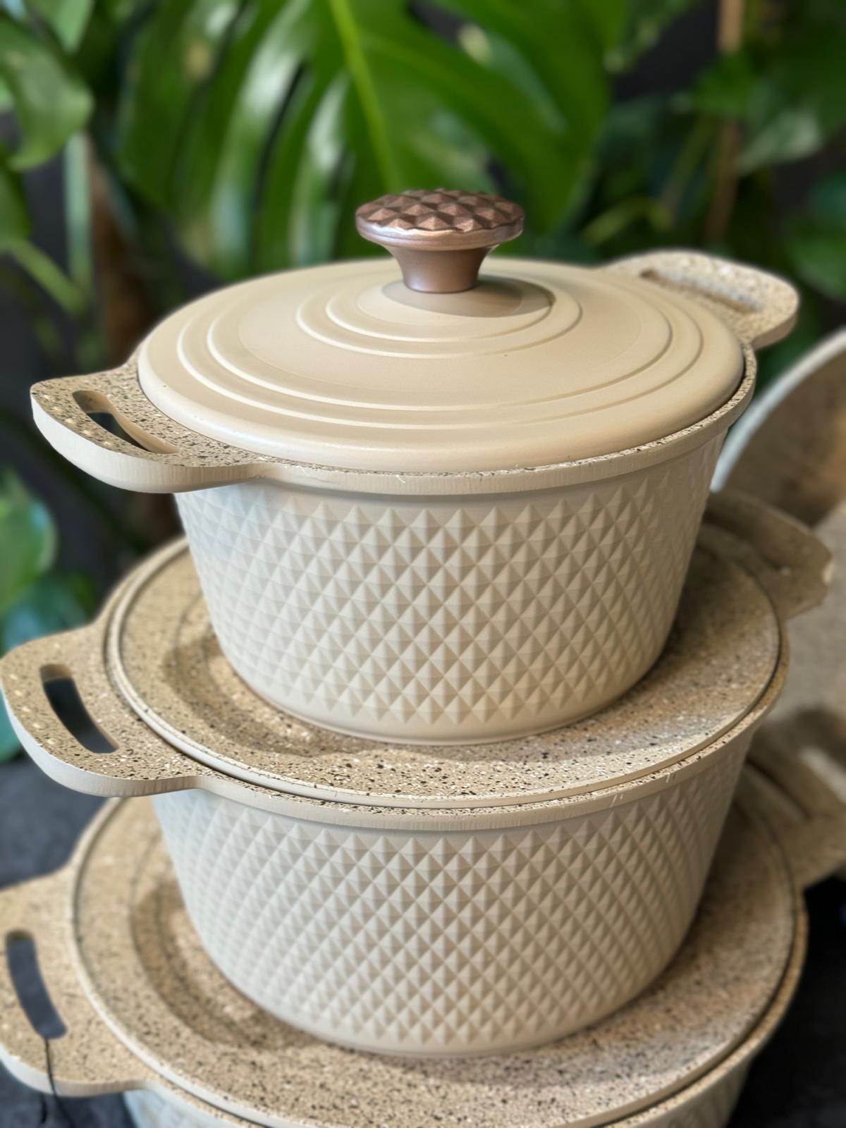 Oms Triana Krem 7 Parça Döküm Biogranit Tencere Seti