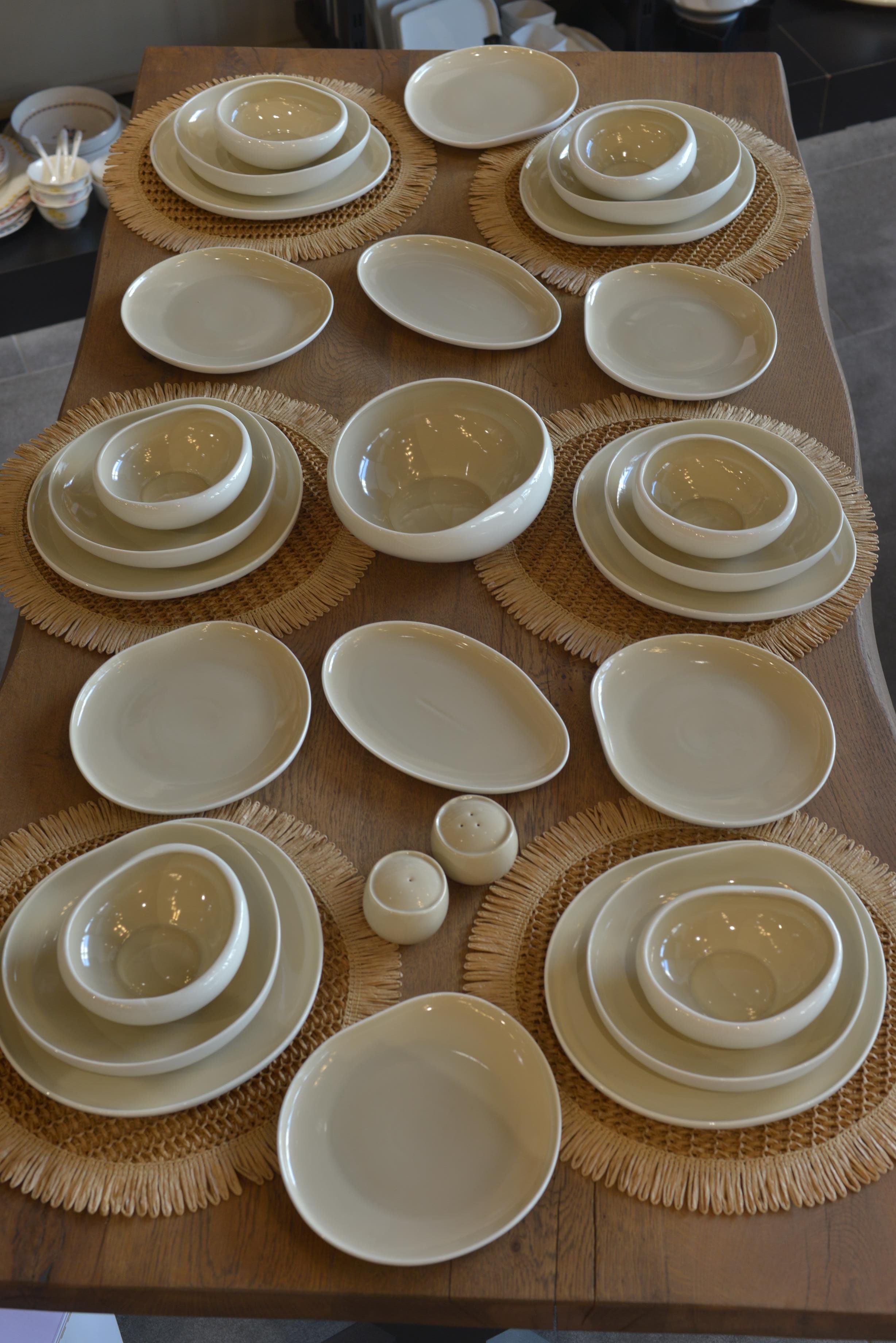 Planet 6 Kişilik 29 Parça Porselen Yemek Takımı