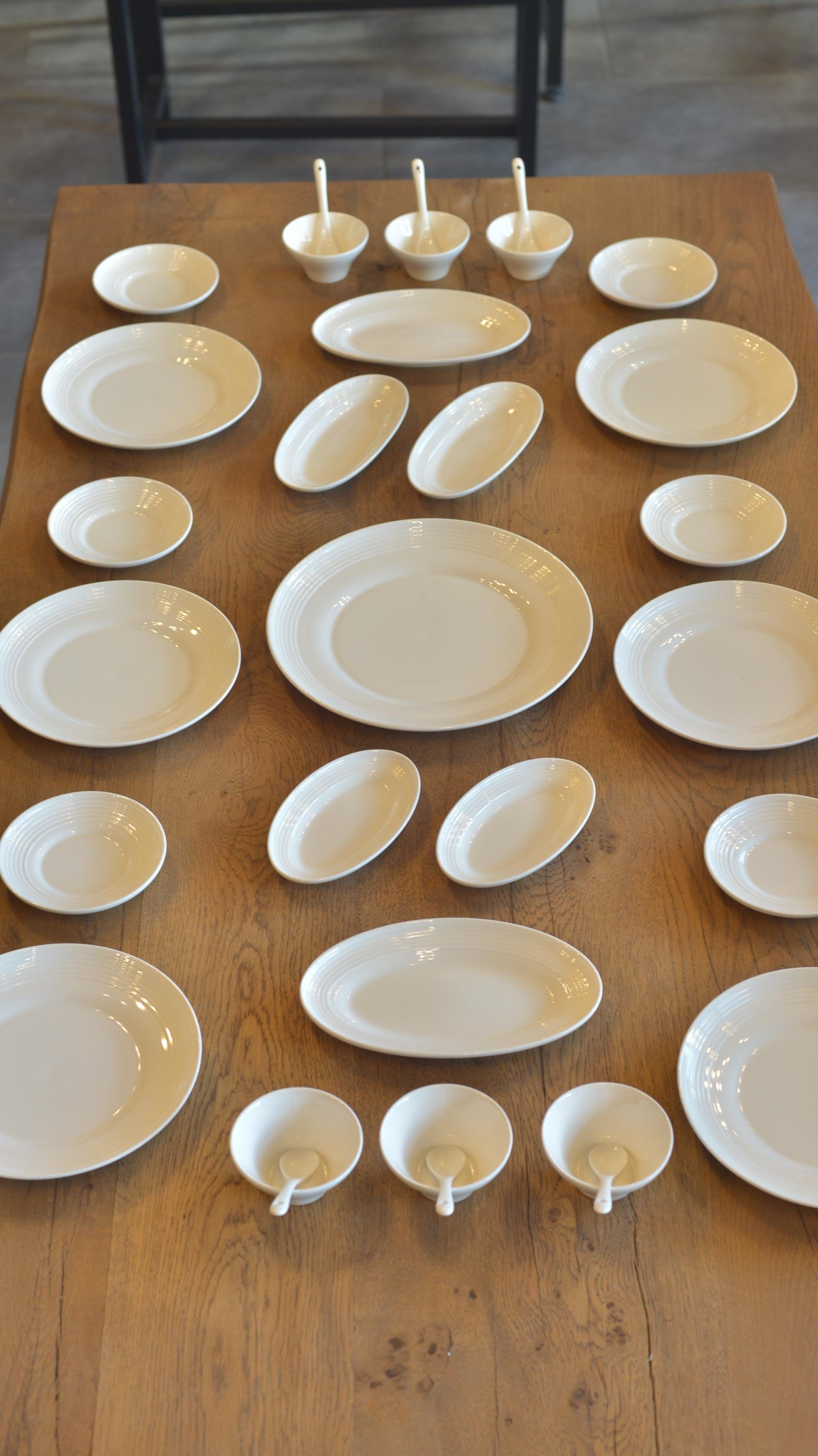 Titania 6 Kişilik 31 Parça Beyaz Porselen Kahvaltı Takımı Takımı