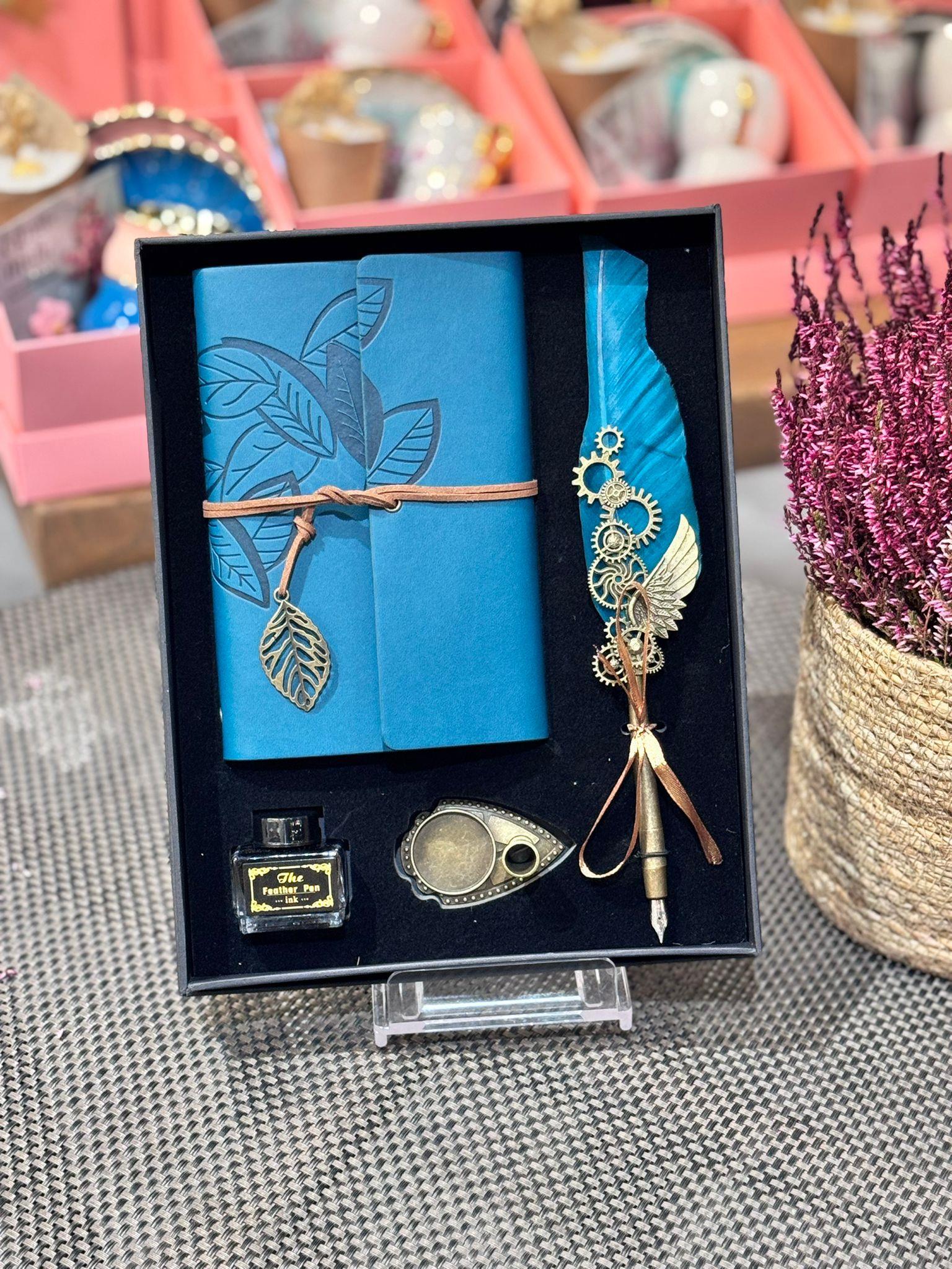 Tüylü Kalem - Defter Seti