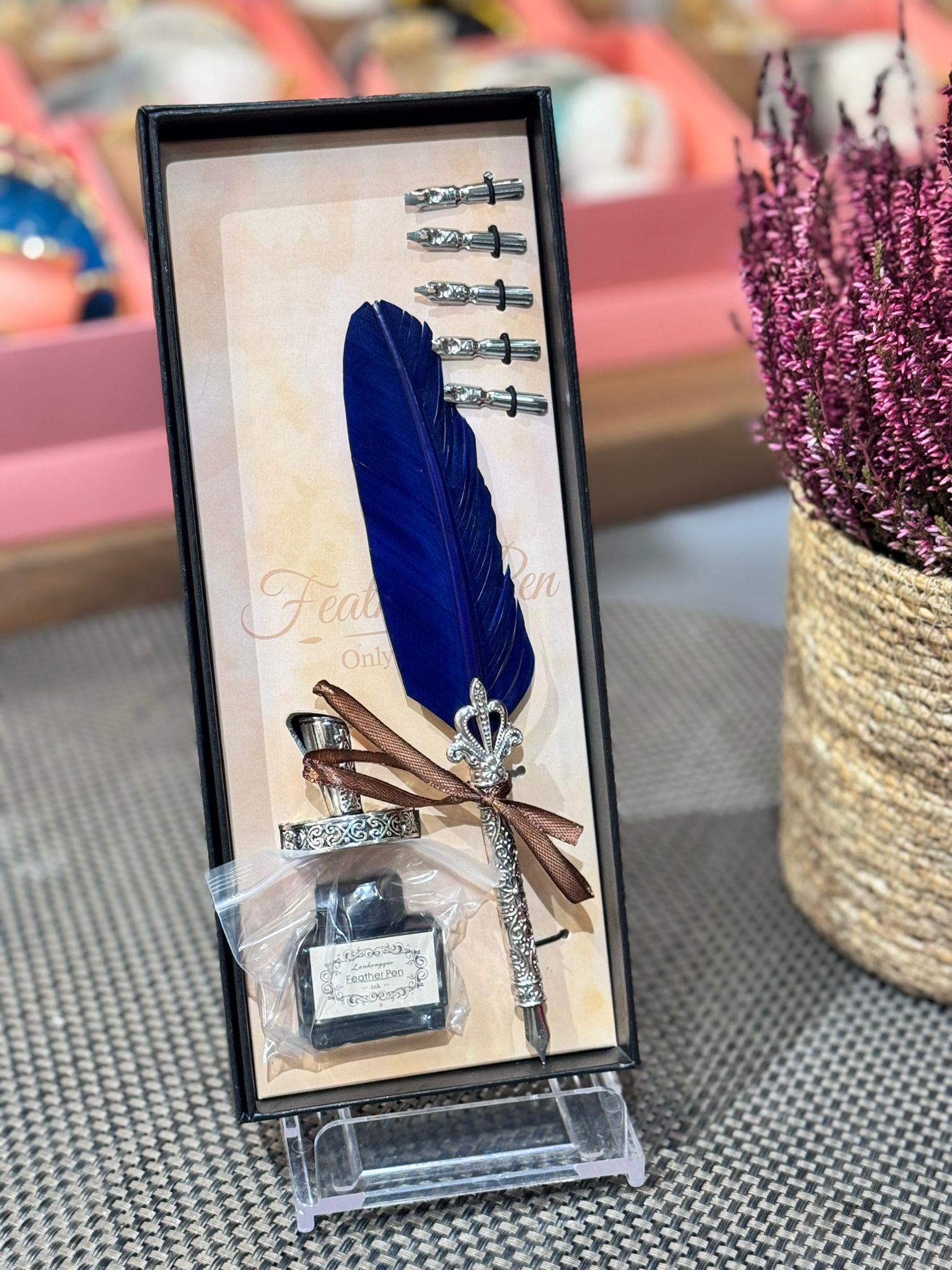 Tüylü Mürekkepli Kalem Seti