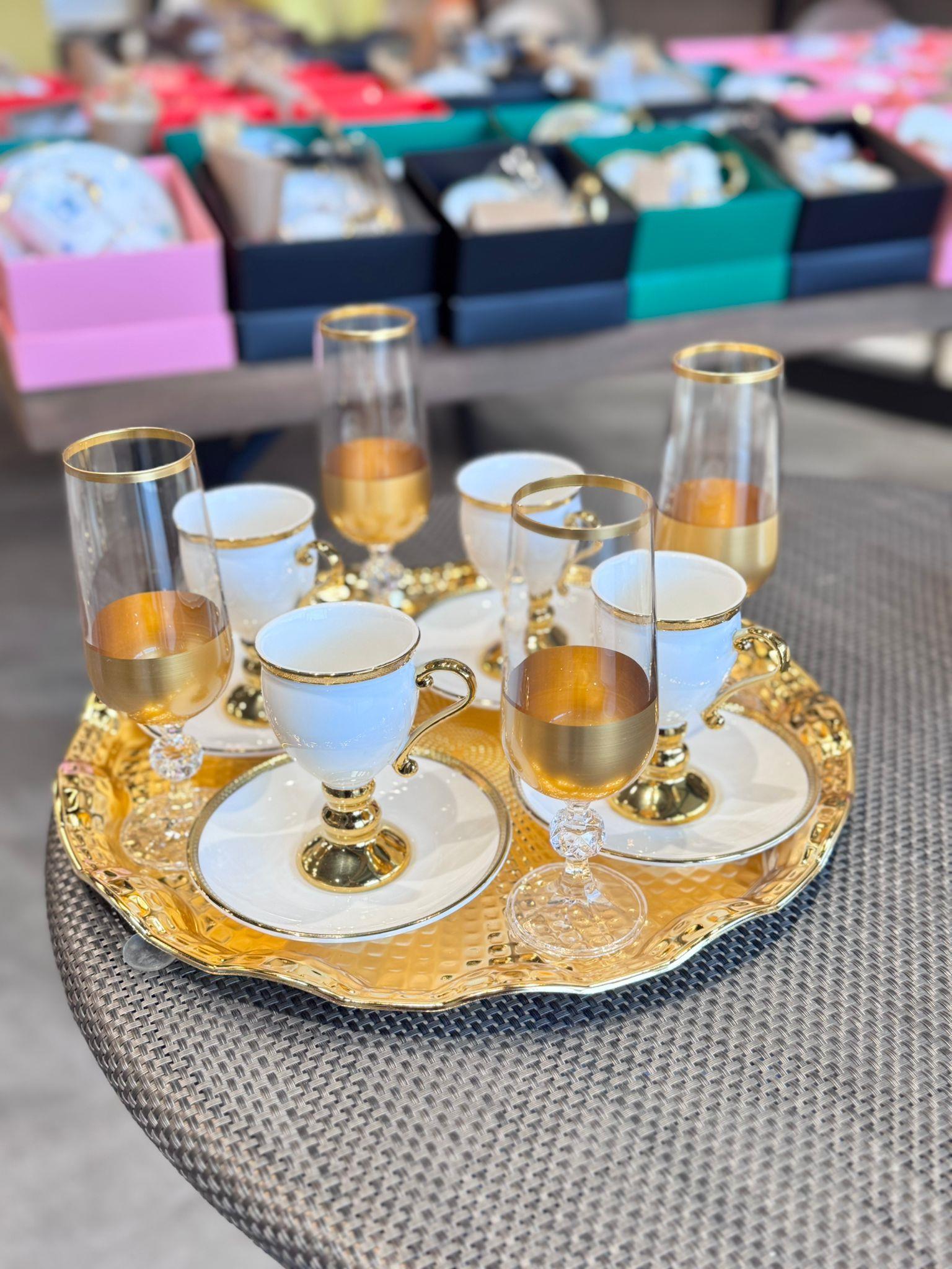 Yuvarlak Metal Sunum Tepsisi - Gold