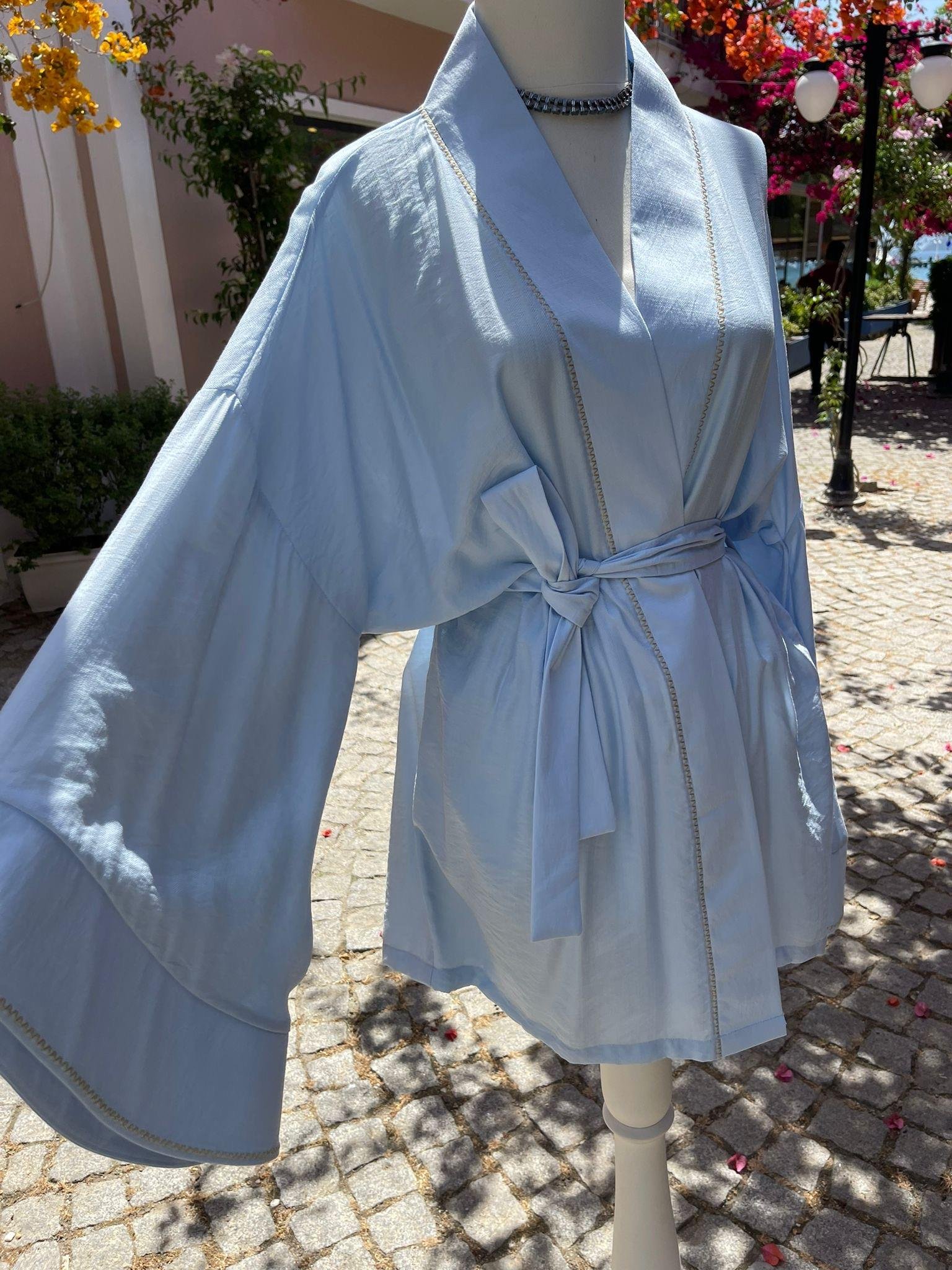 Erw's Subtle Glitter Kimono