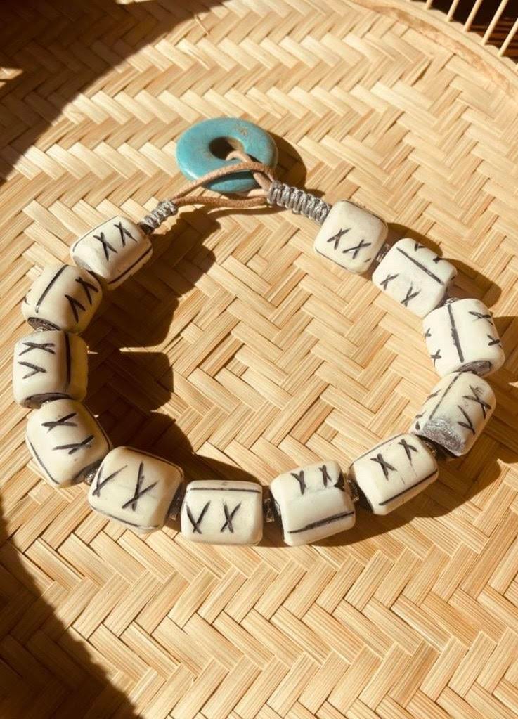 Erw's XX Necklace