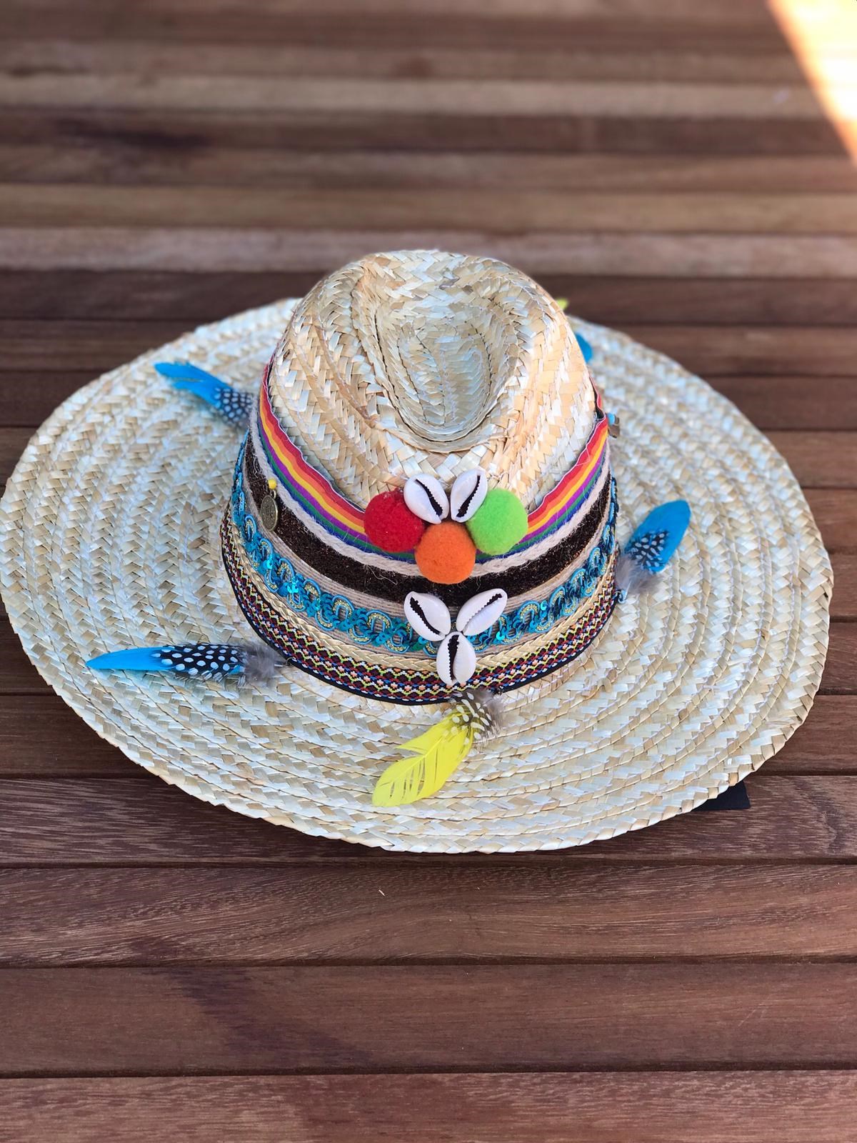 HATS'N COLOURS 002