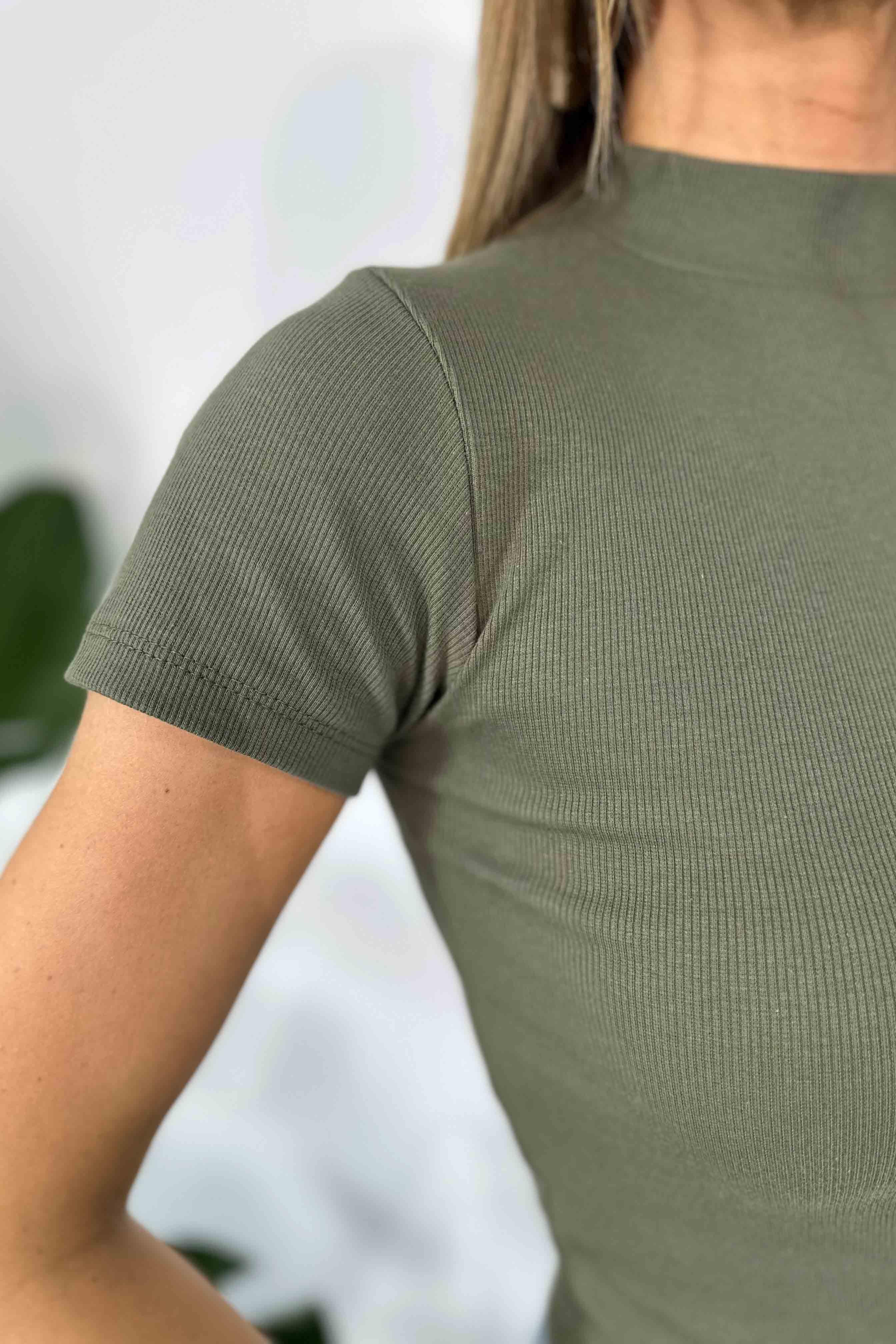 %100 Pamuk İnce Fitilli Body Bluz Haki