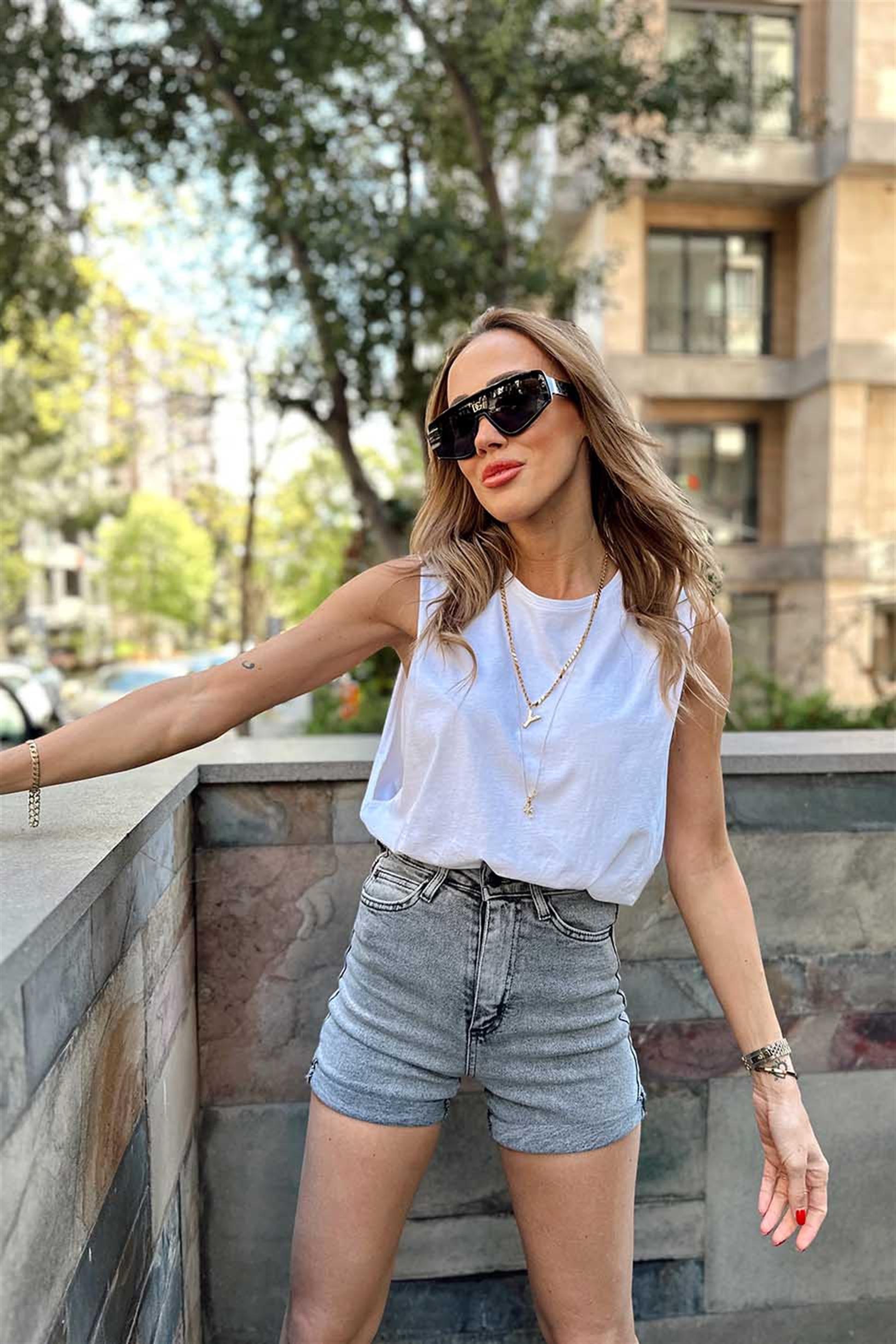 Açık Kol Bisiklet Yaka Penye Kadın Tişört Beyaz
