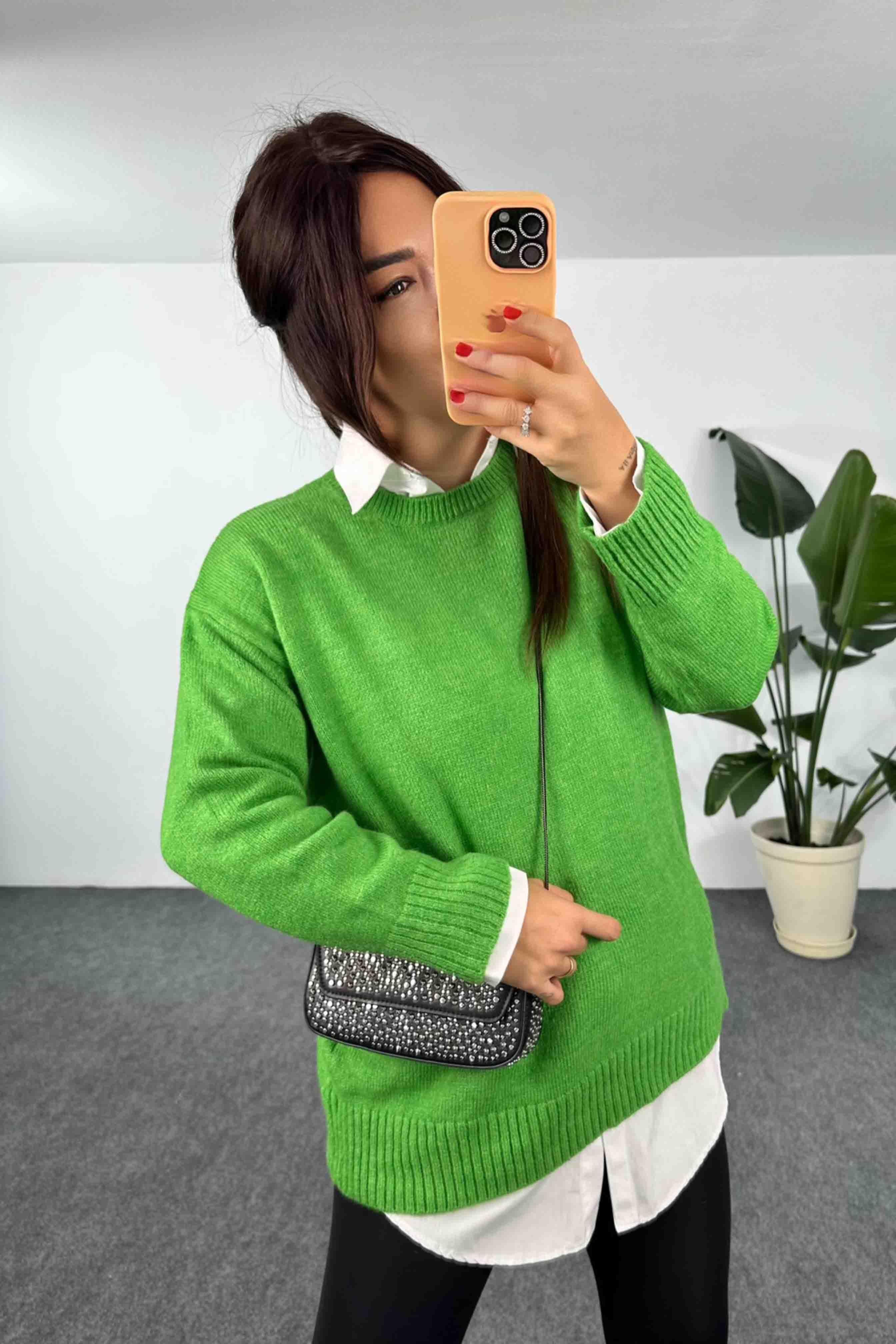 Akrilik Örme Bisiklet Yaka Oversize Kadın Kazak Açık Yeşil