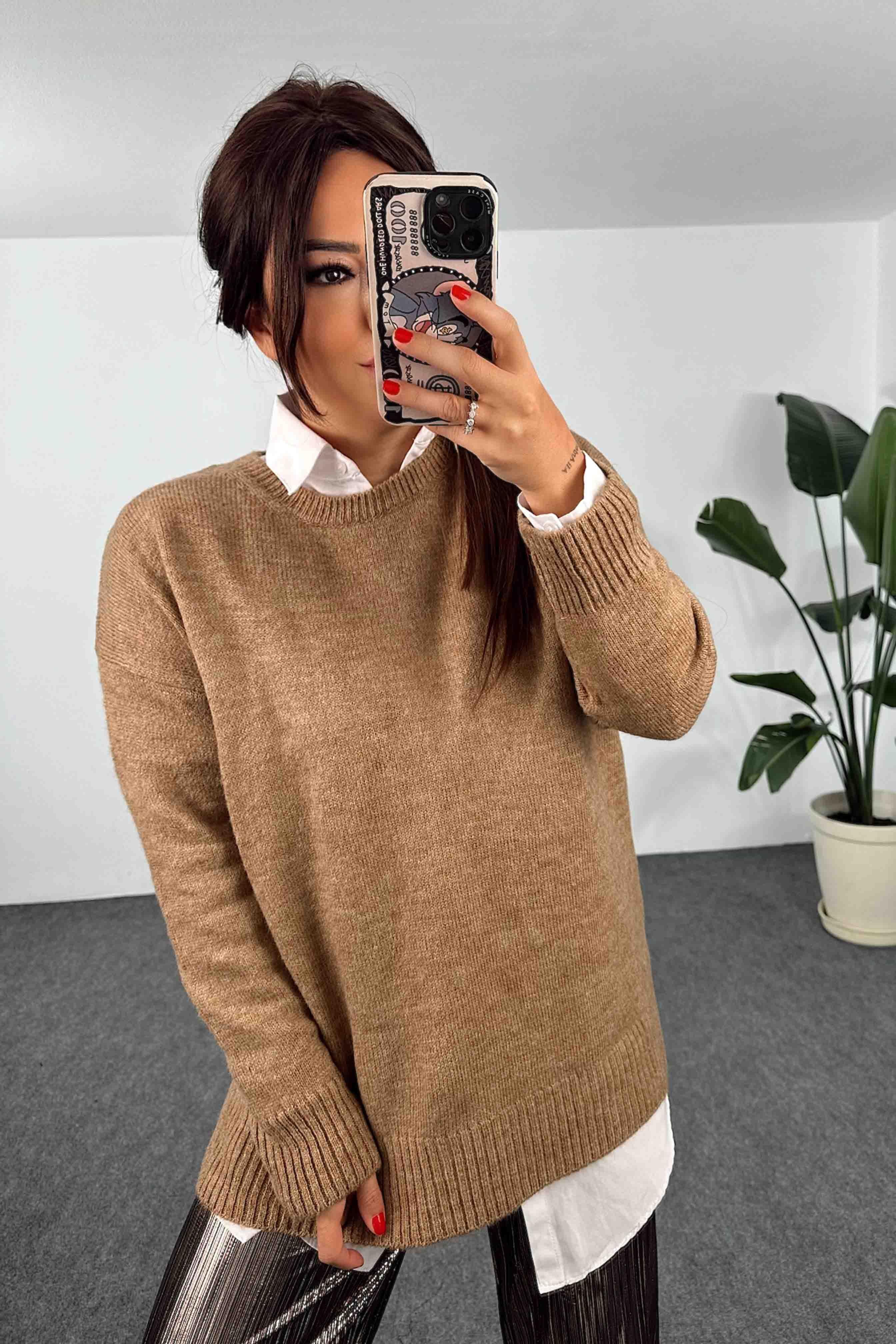 Akrilik Örme Bisiklet Yaka Oversize Kadın Kazak Camel