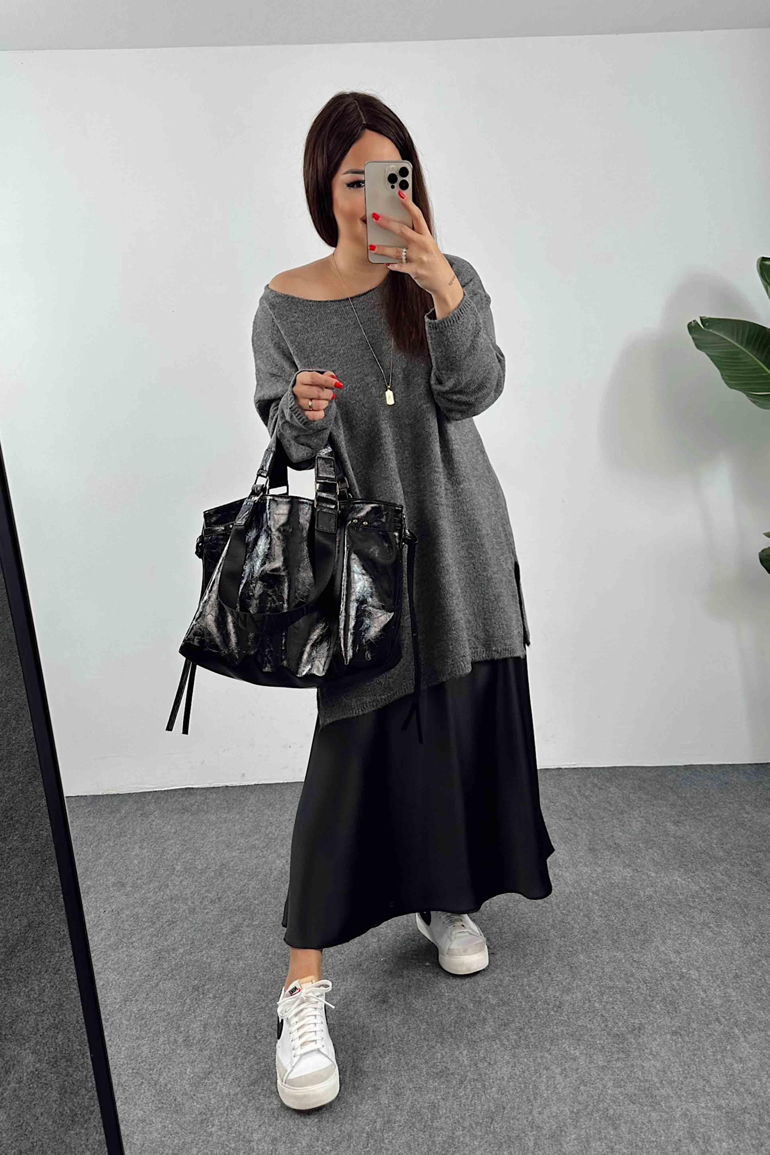 Akrilik Örme Yırtmaç Detay Oversize Kazak Gri