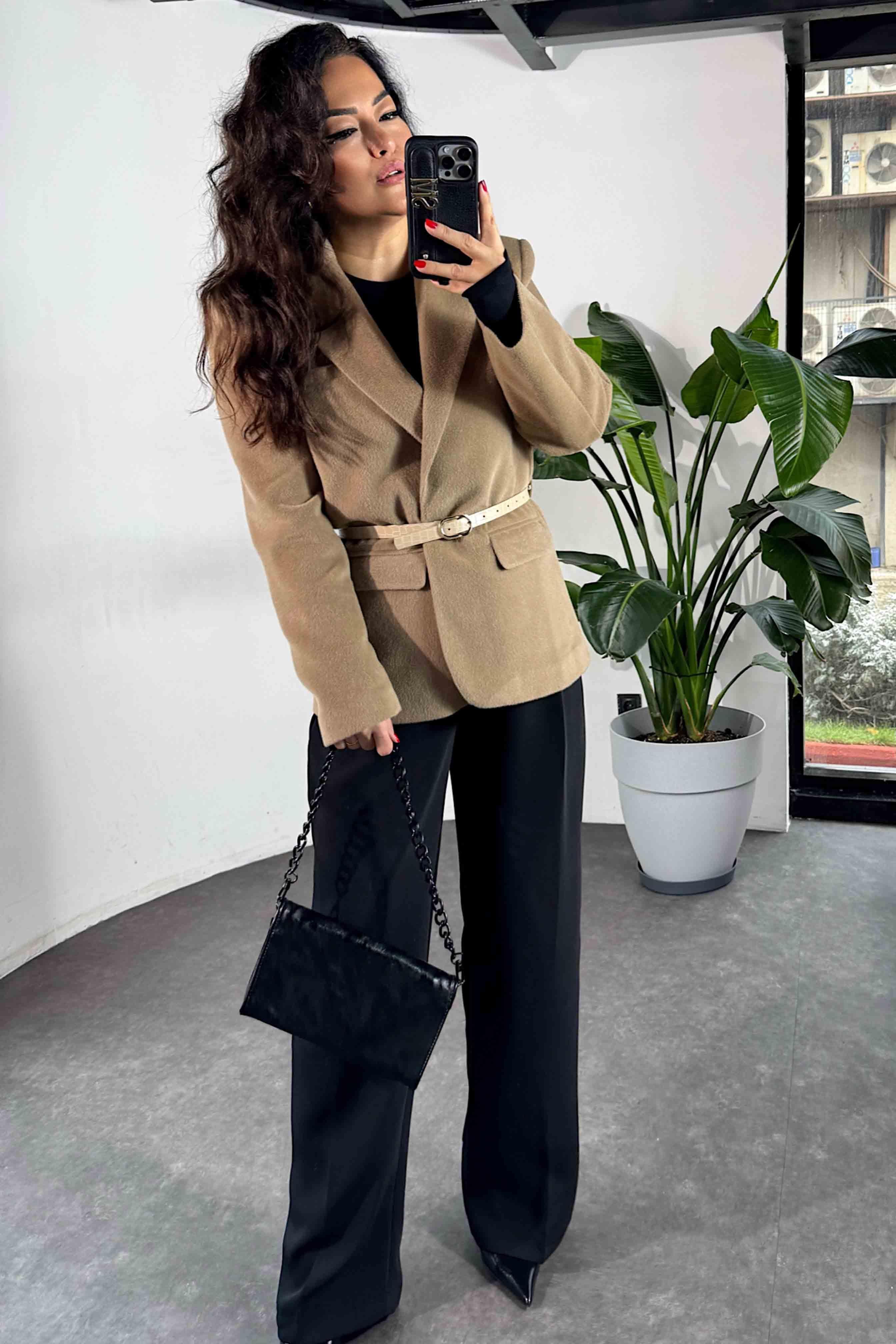 Alpaka Kürk Görünümlü Blazer Ceket Camel