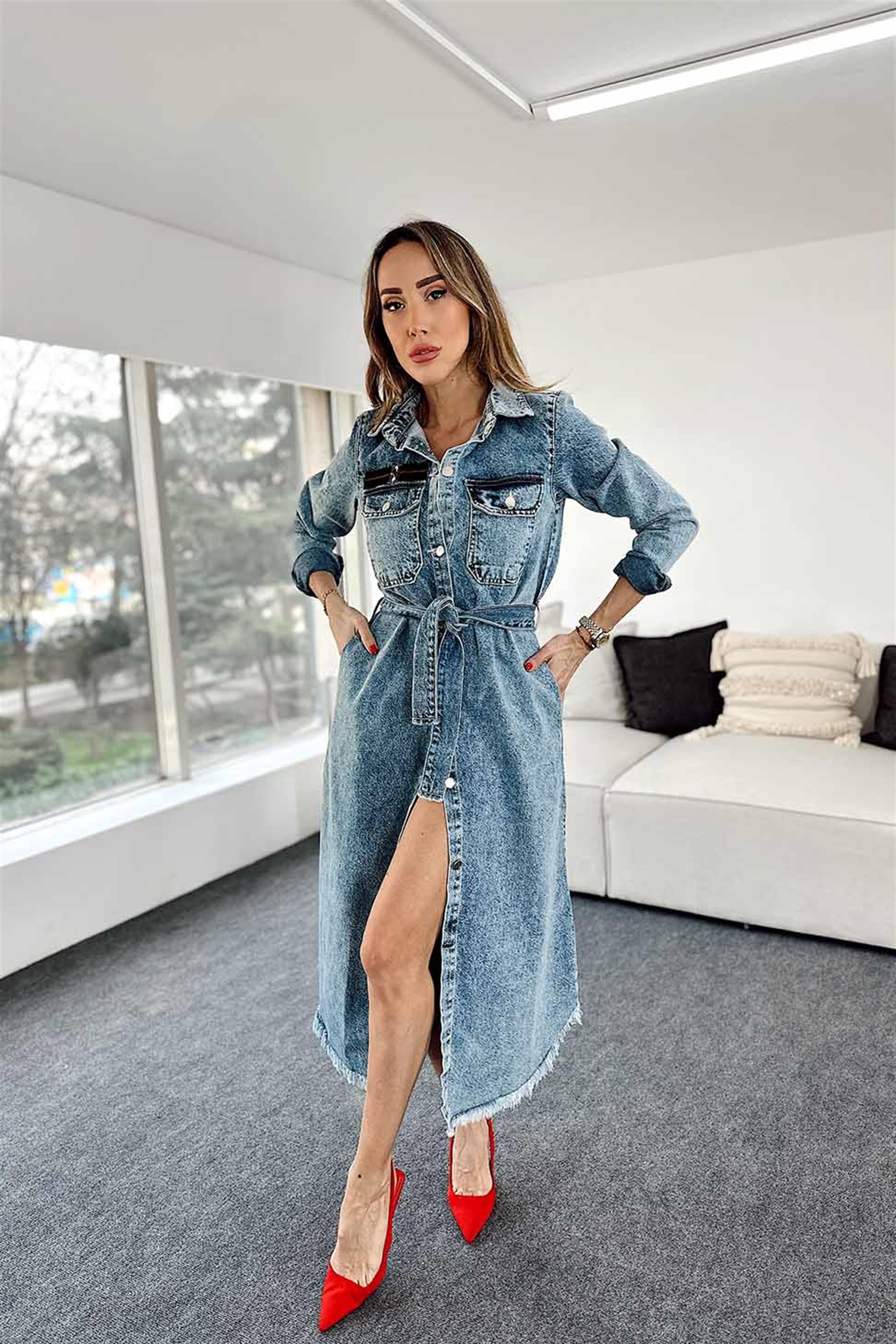 Arma Detay Kuşaklı Denim Elbise Mavi