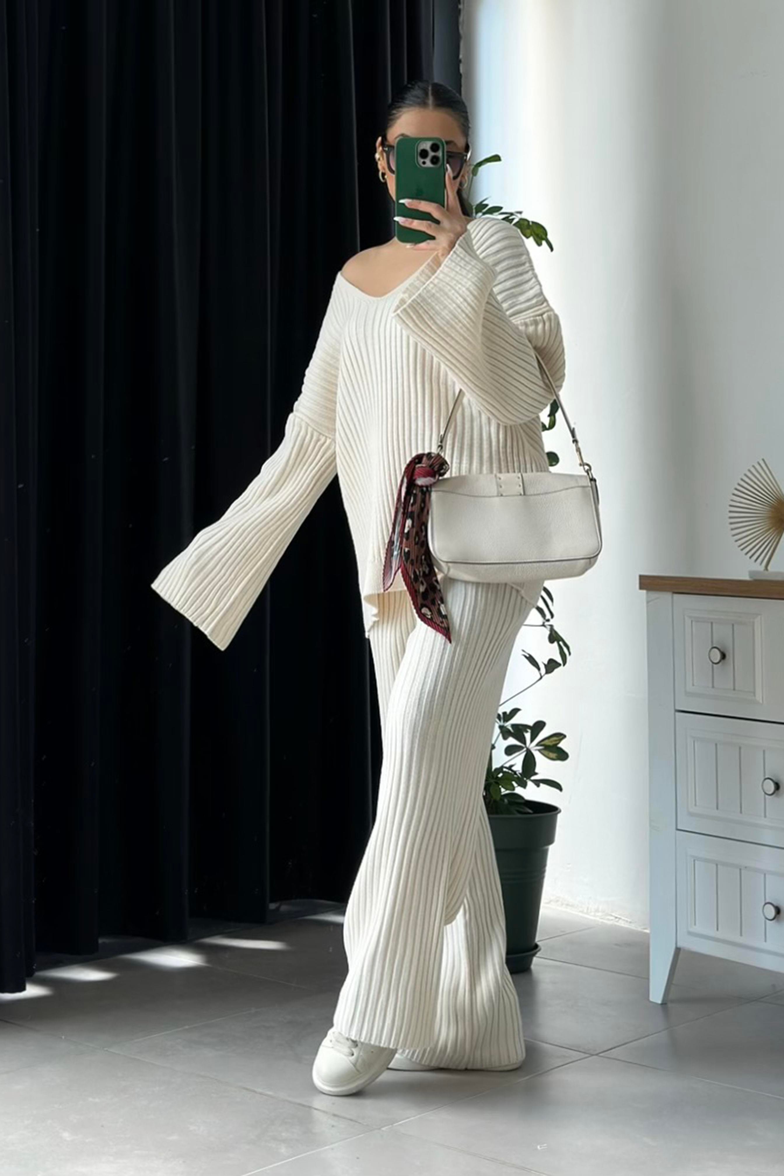 Atkılı Triko Takım Ekru