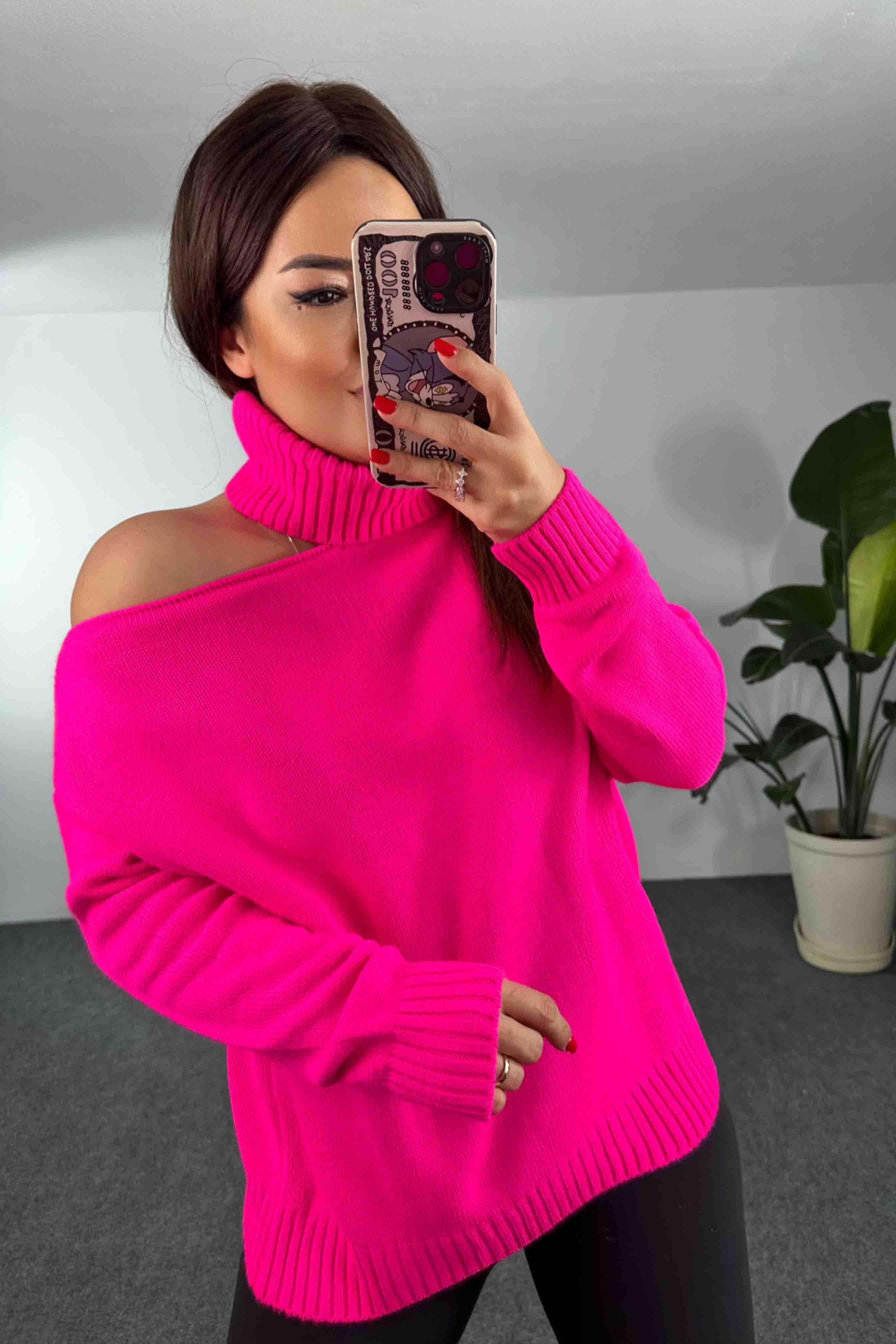Balıkçı Yaka Tek Omuz Dekolteli Oversize Kazak Neon Pembe