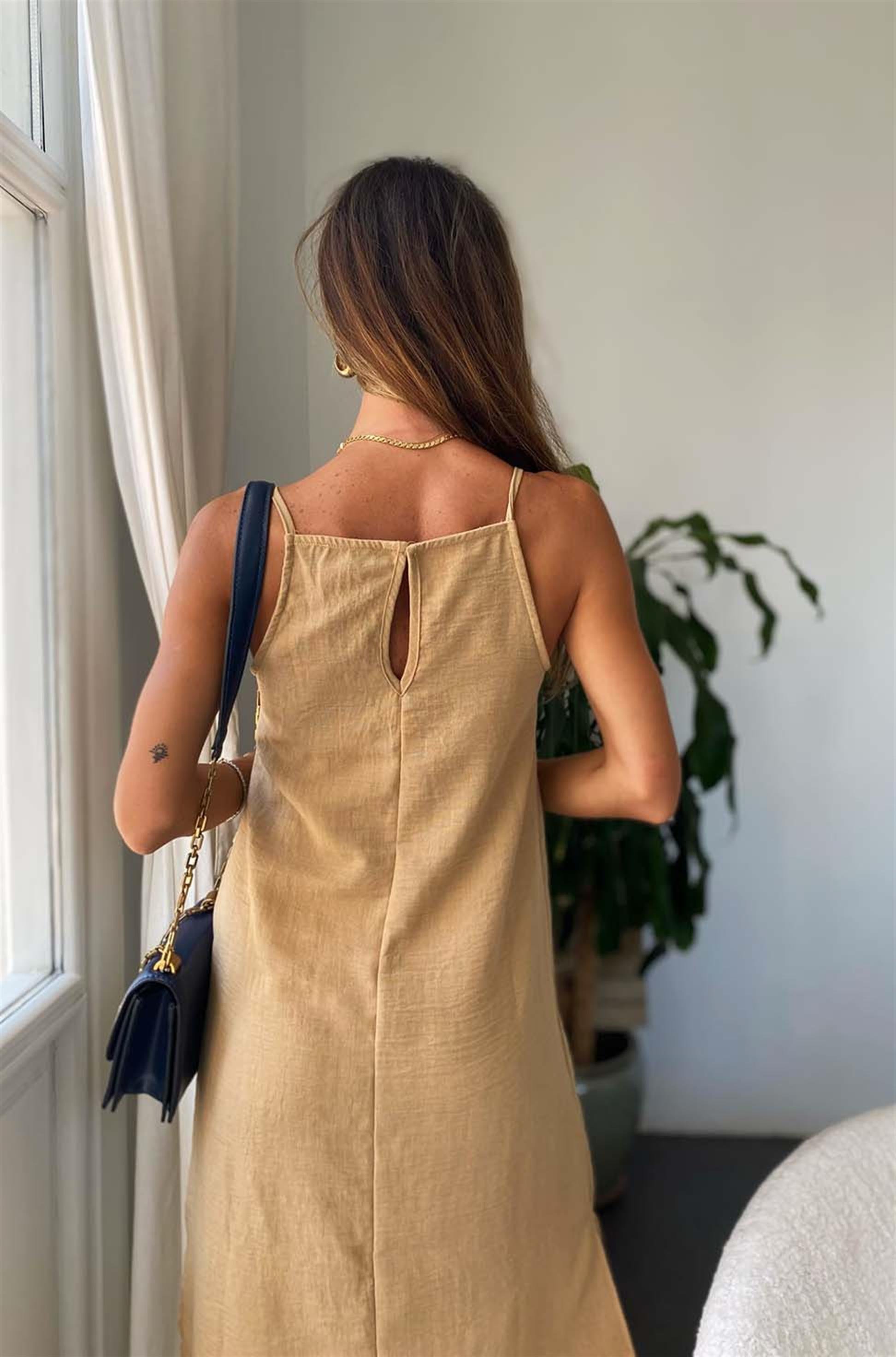 Bebe Plus İp Askılı Yırtmaçlı Midi Boy Keten Elbise Bej