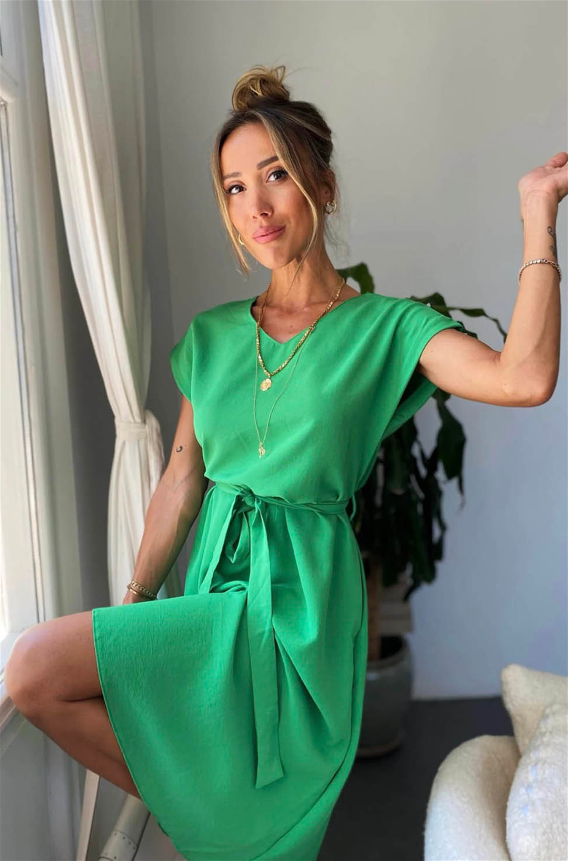 Bebe Plus Kuşaklı Basic Kloş Elbise Yeşil