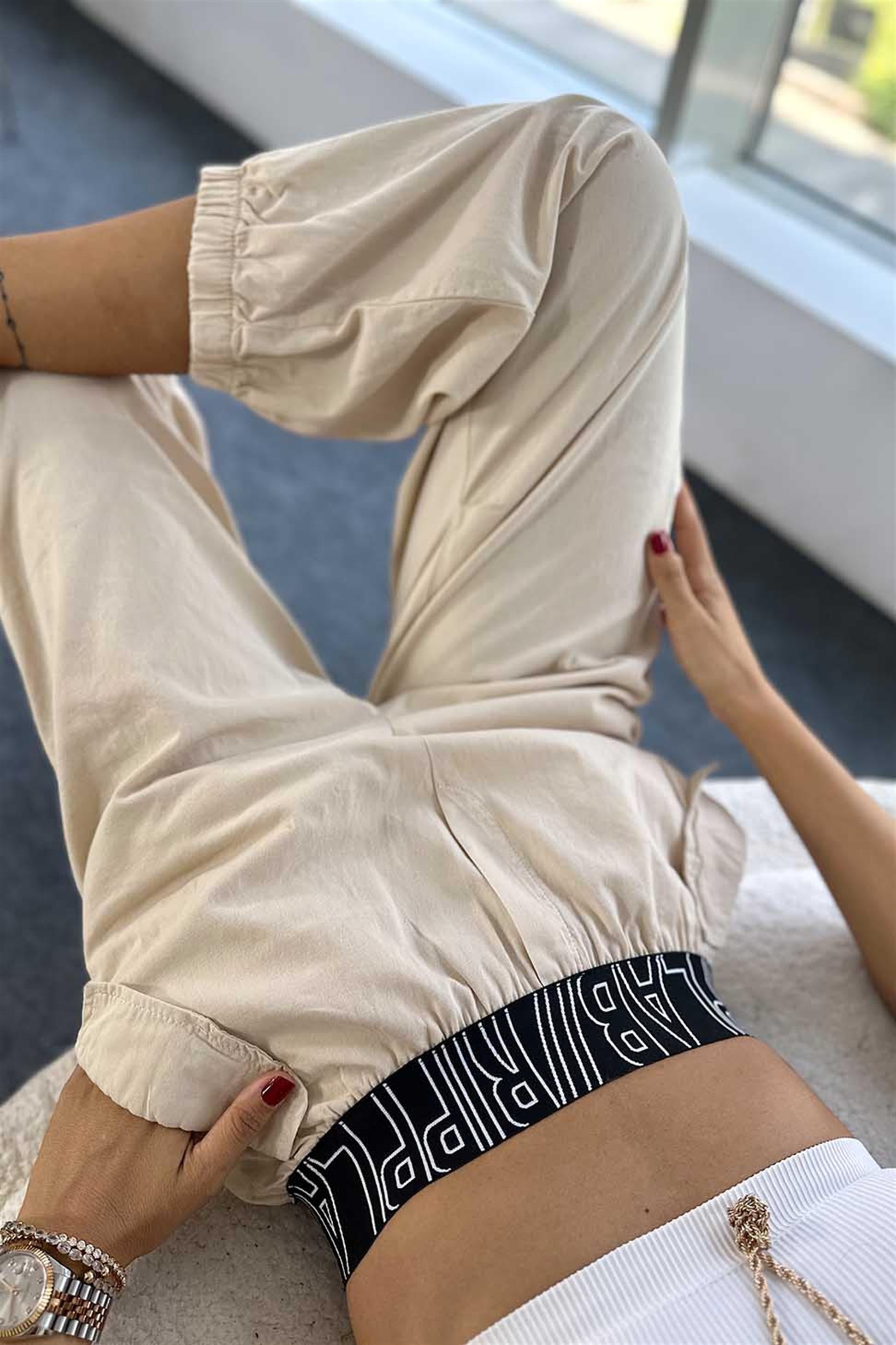 Beli Kalın Lastikli Kadın Jogger Pantalon Taş