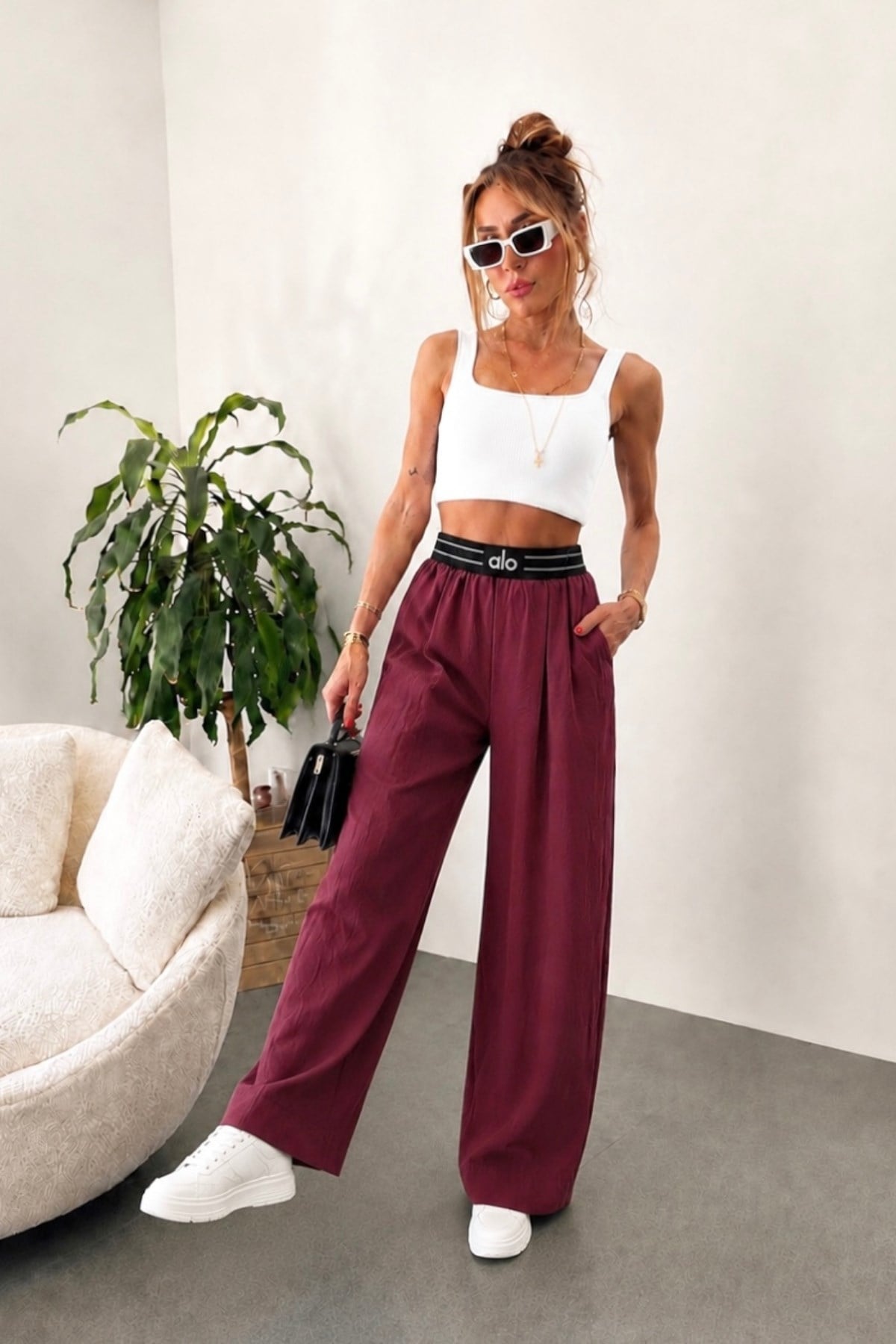 Beli Lastik Detaylı Tensel Kumaş Tiril Pantolon Bordo