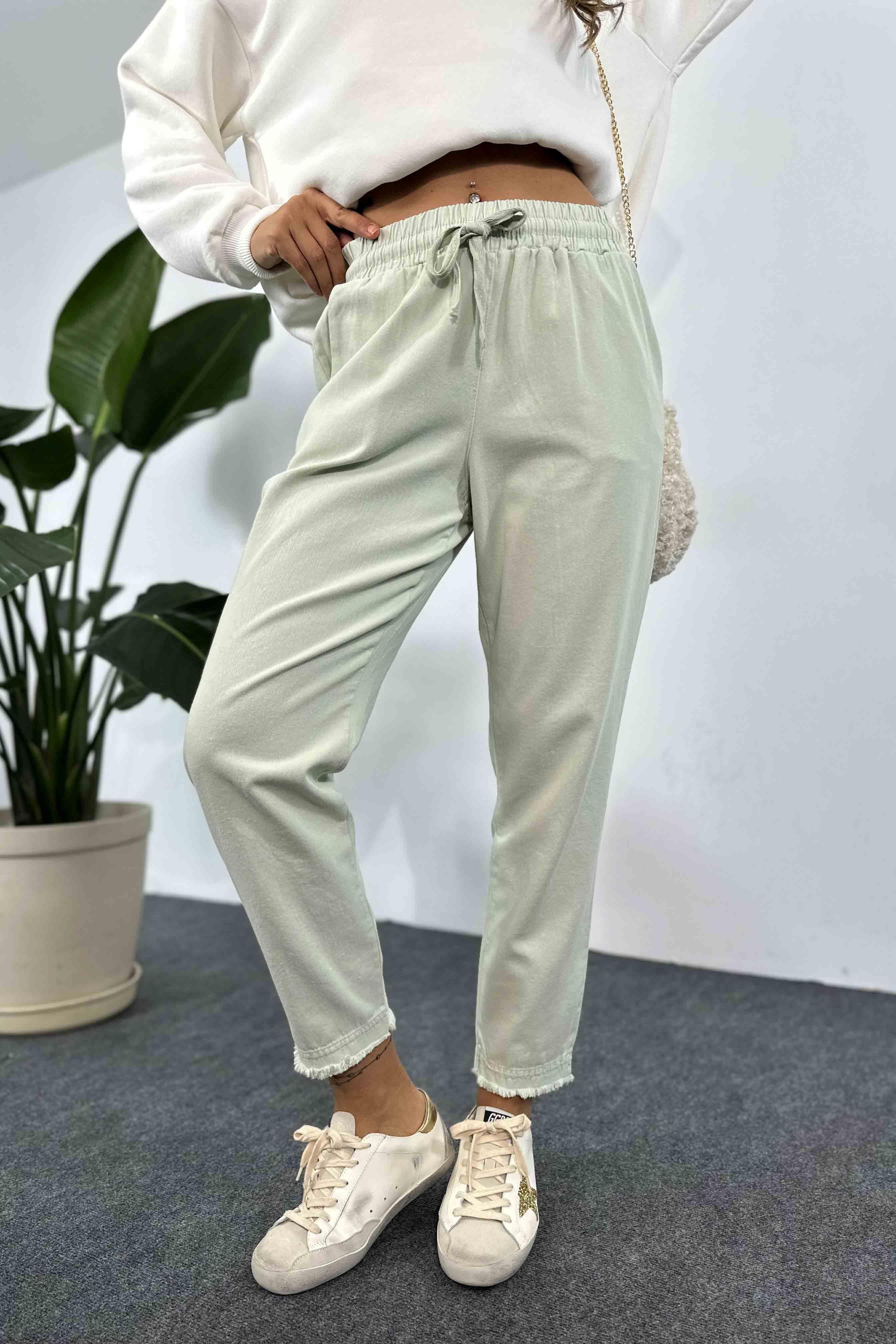 Beli Lastik ve İpli Püskül Detay Gabardin Pantolon Su Yeşili