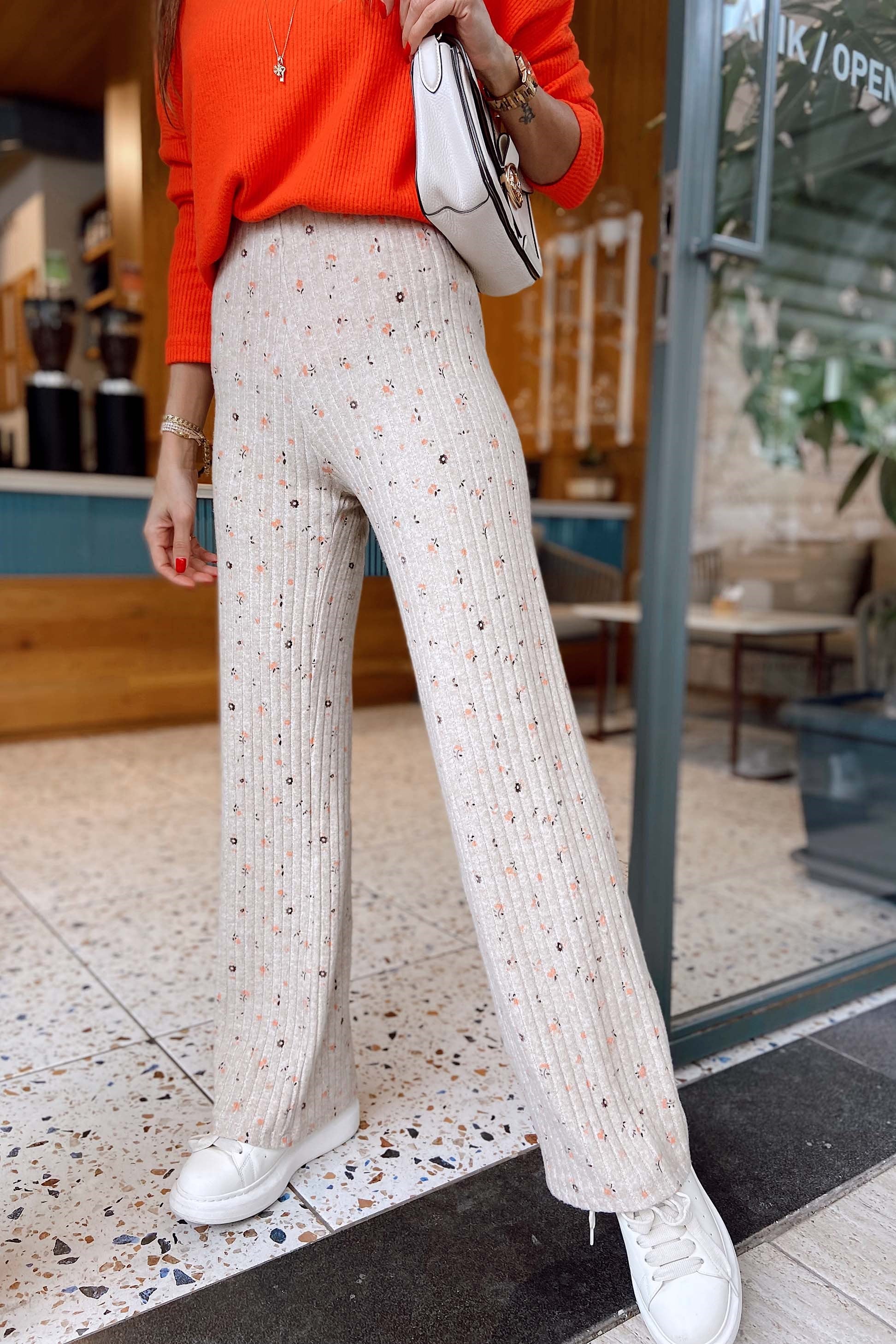 Beli Lastikli Çıtır Çiçek Desen Fitilli Pantolon Taş