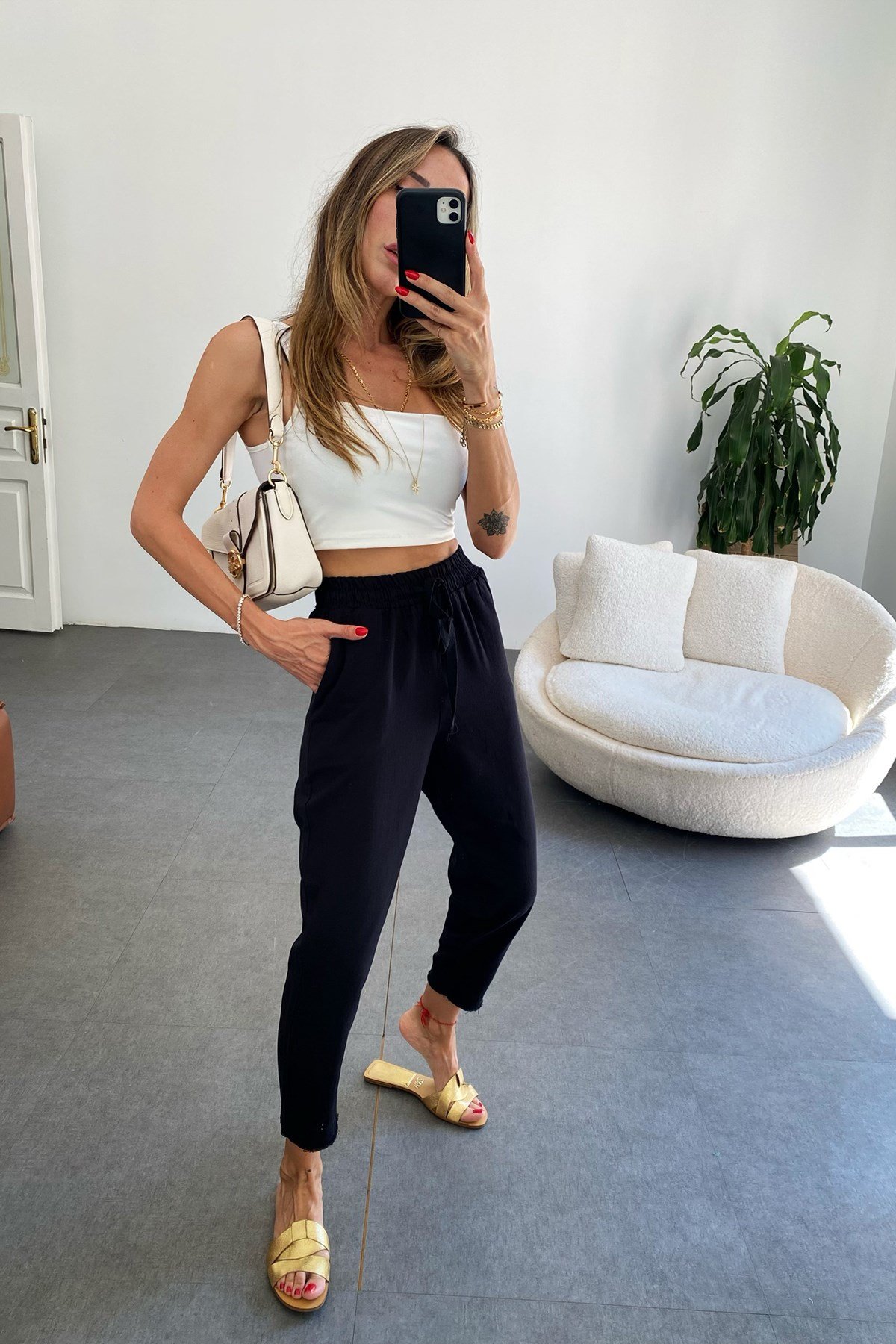 Beli Lastikli Gabardin Pantolon Siyah