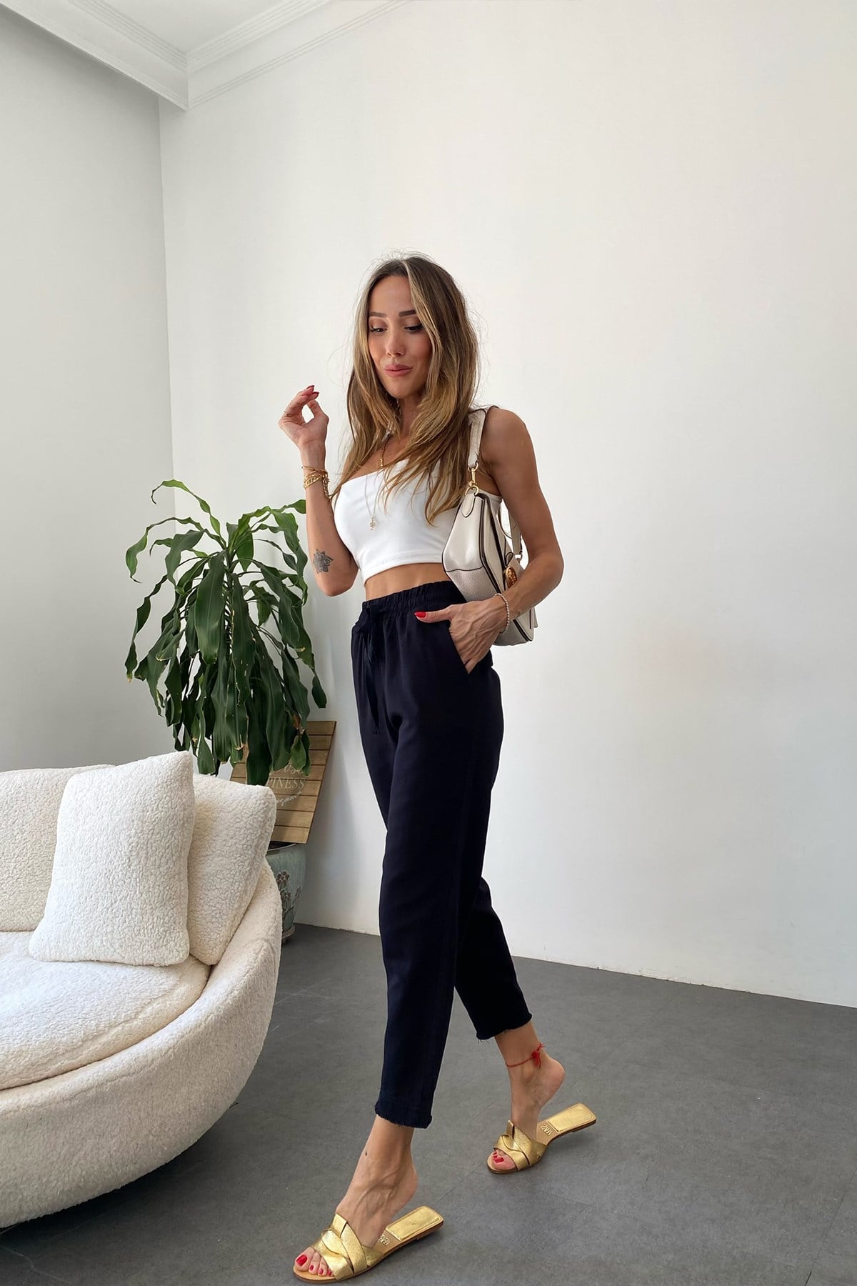 Beli Lastikli Gabardin Pantolon Siyah