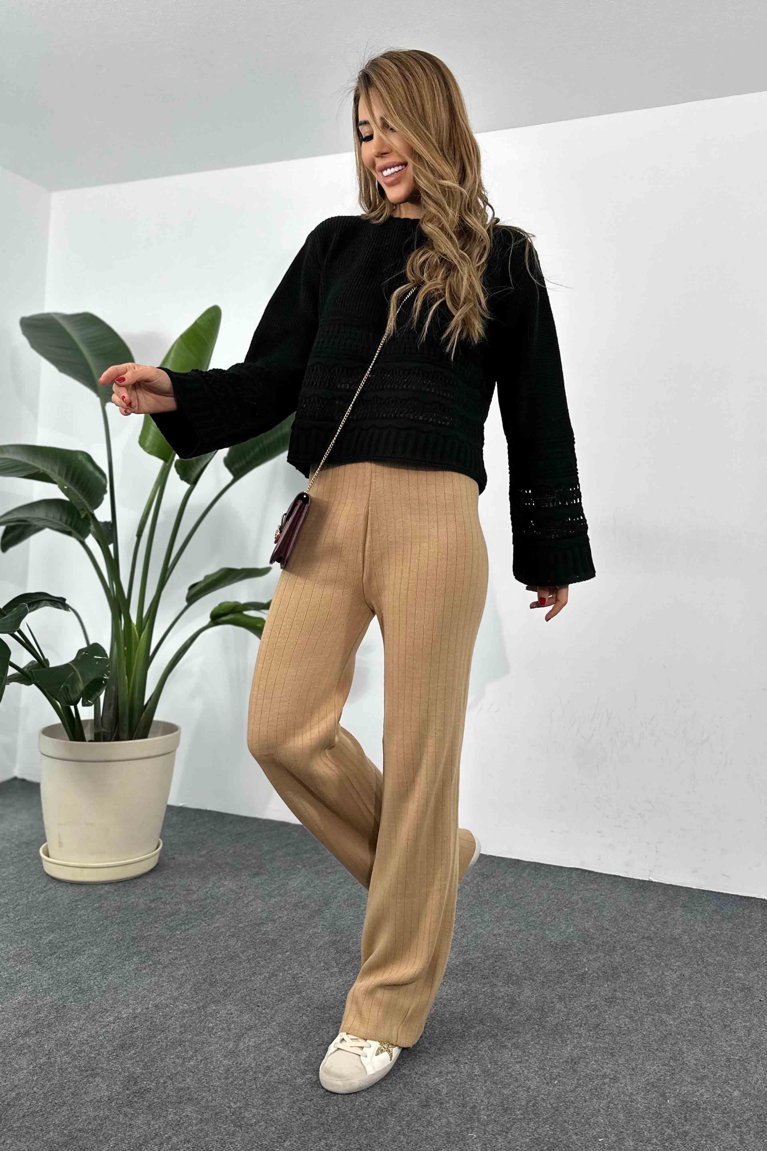 Beli Lastikli Kalın Fitilli Triko Pantolon Camel