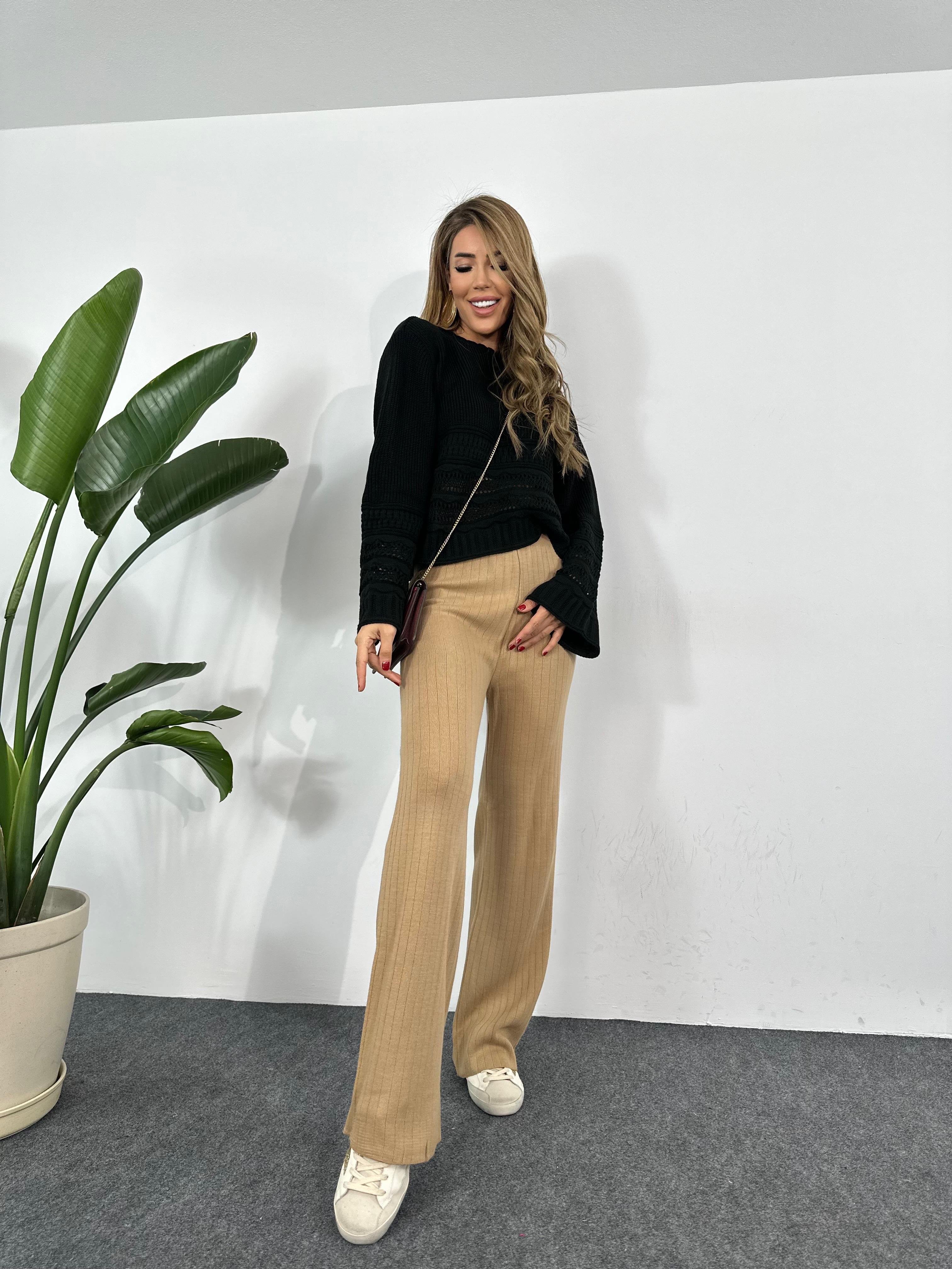 Beli Lastikli Kalın Fitilli Triko Pantolon Camel
