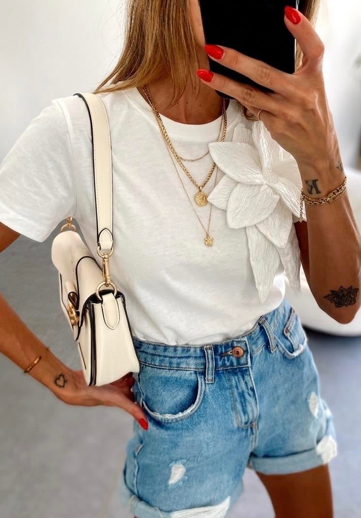 Beyaz İnci Taşlı Big Flower Tshirt